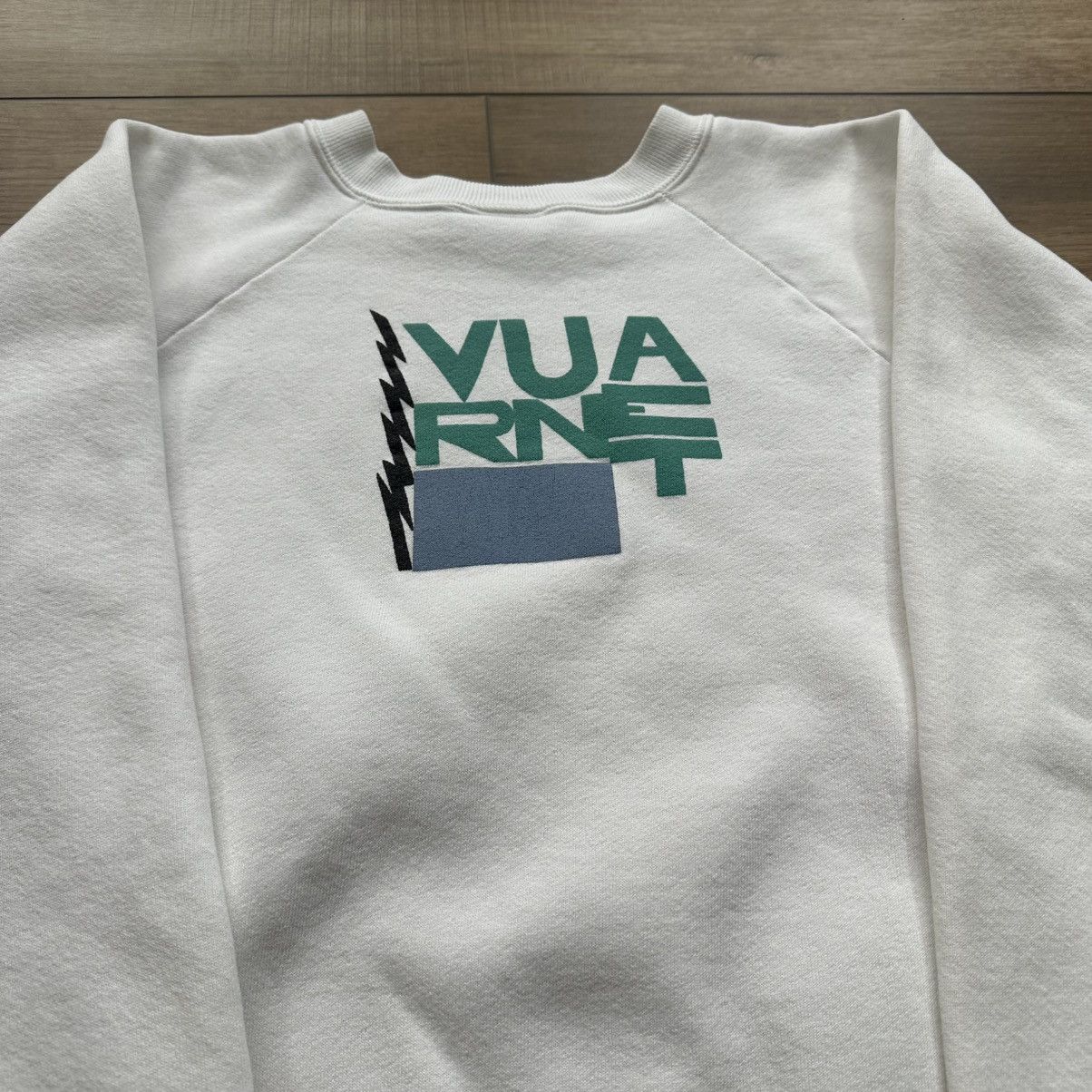 Other Vintage 1988 Vuarnet France Ski Graphic Crewneck Sweatshirt Size US L / EU 52-54 / 3 - 8 Thumbnail