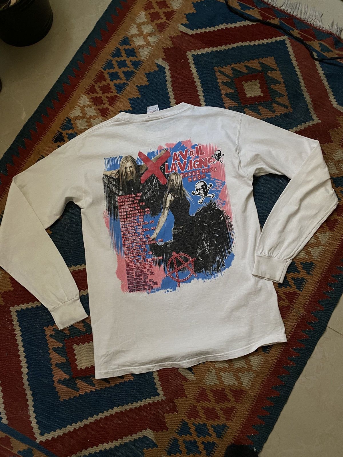 Vintage vintage avril lavinge 2004 t-shirt Size US L / EU 52-54 / 3 - 2 Thumbnail