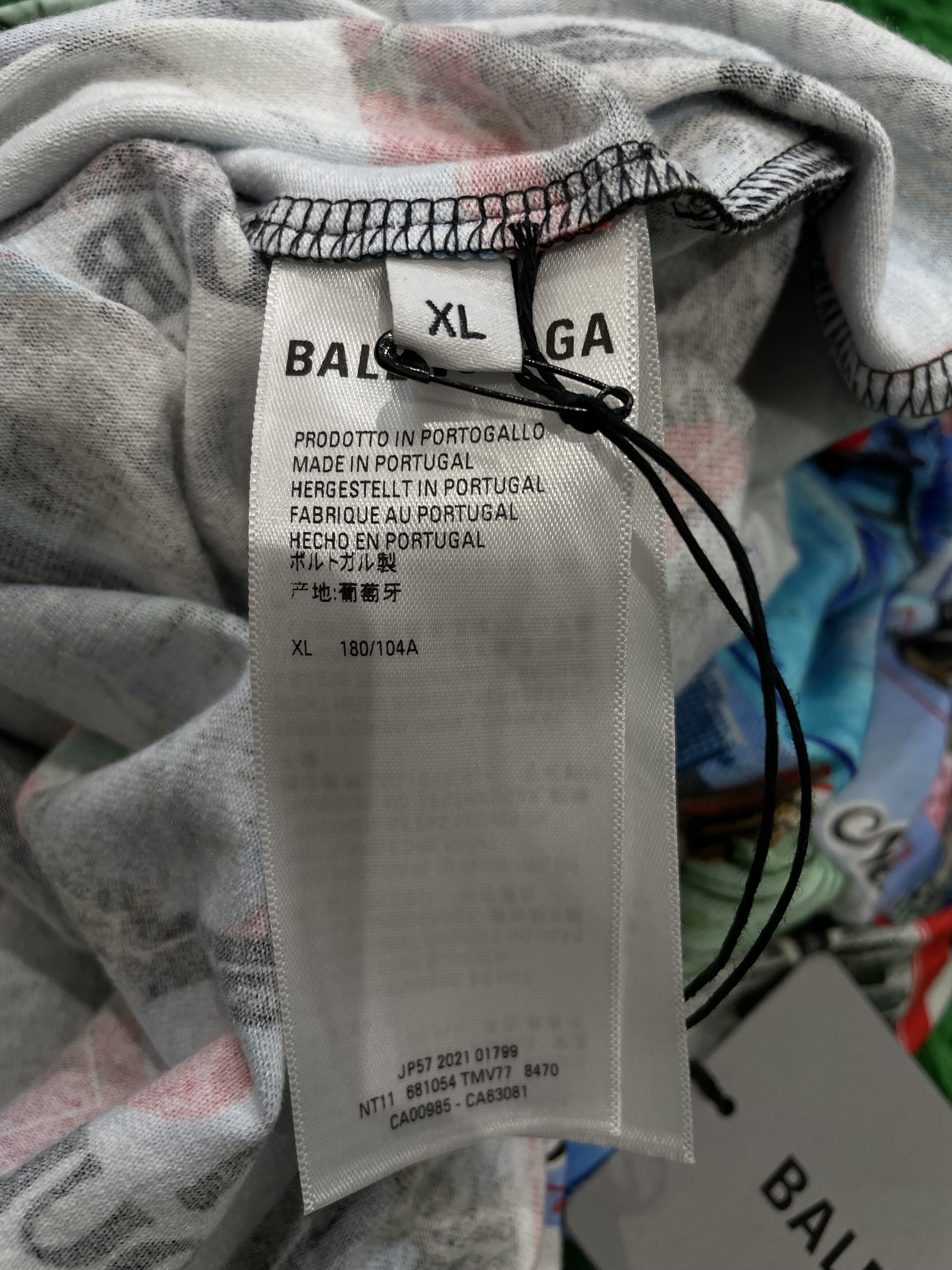 Balenciaga Balenciaga Tee Postcards New XL Size US XL / EU 56 / 4 - 3 Thumbnail