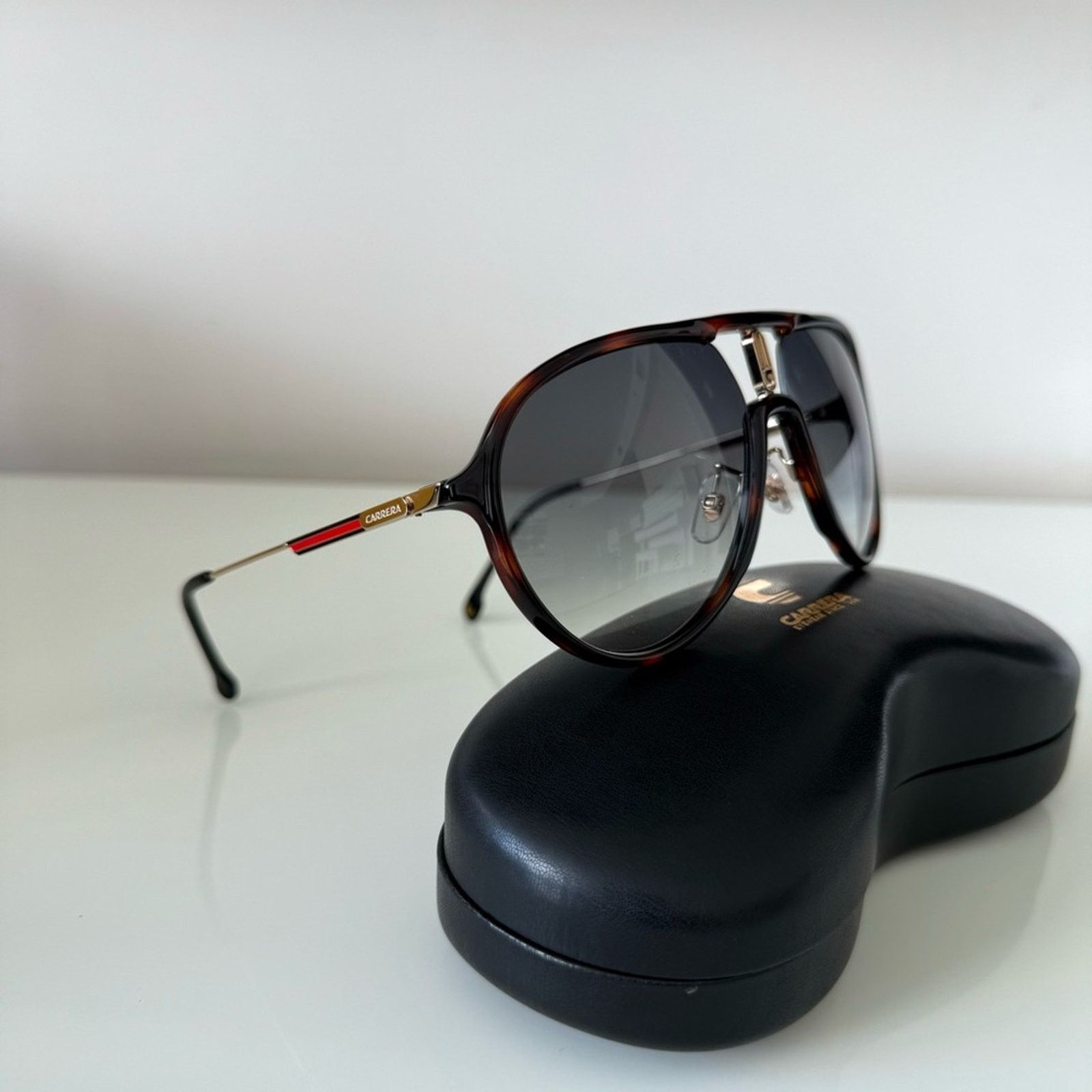 Carrera NWT!!! Carrera Sunglasses 1026/S 0869K Authentic Size ONE SIZE - 2 Thumbnail