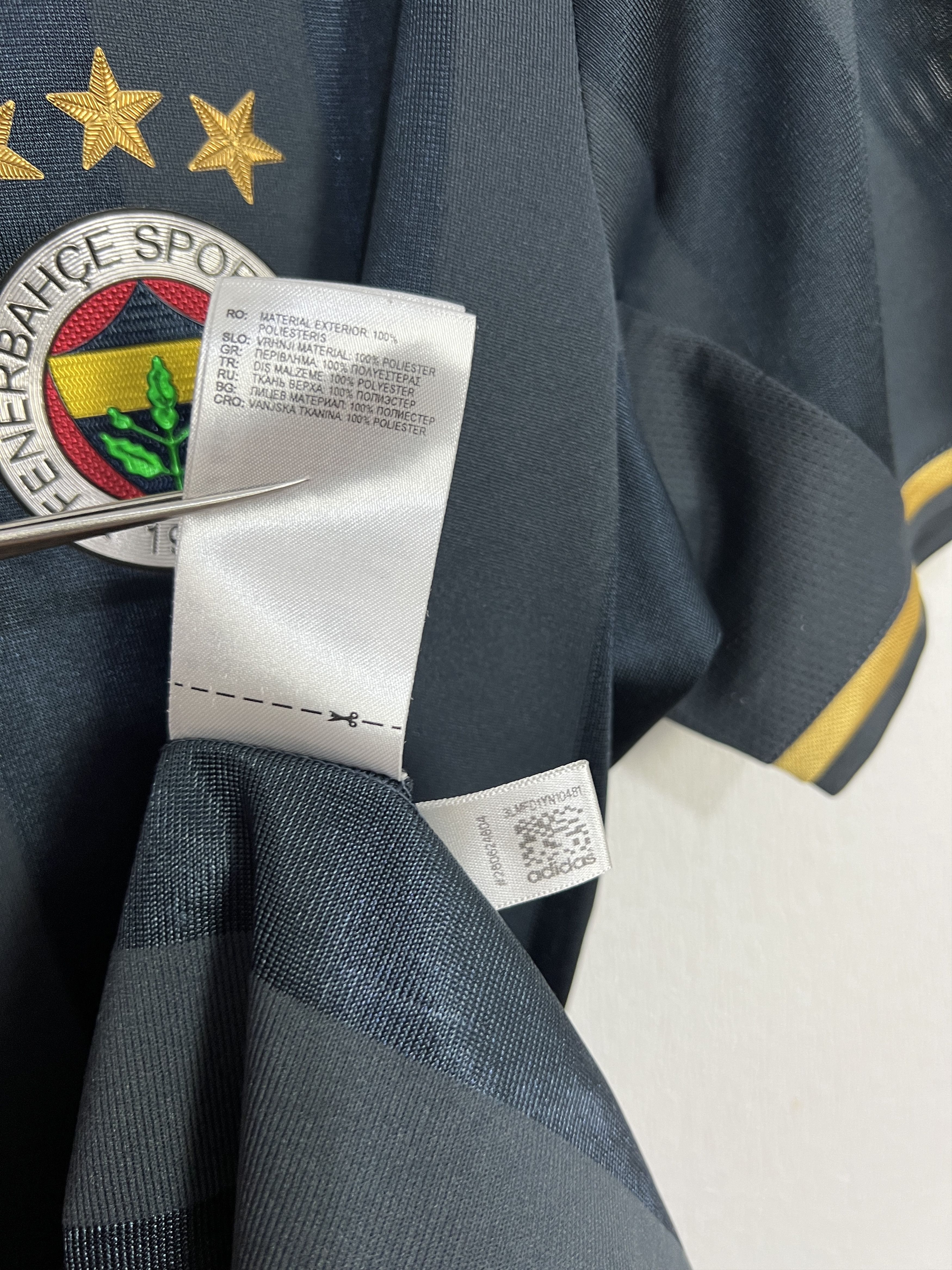 Adidas Fenerbahce football shirt 2016 Soccer Adidas Jersey Trikot Size US L / EU 52-54 / 3 - 7 Thumbnail