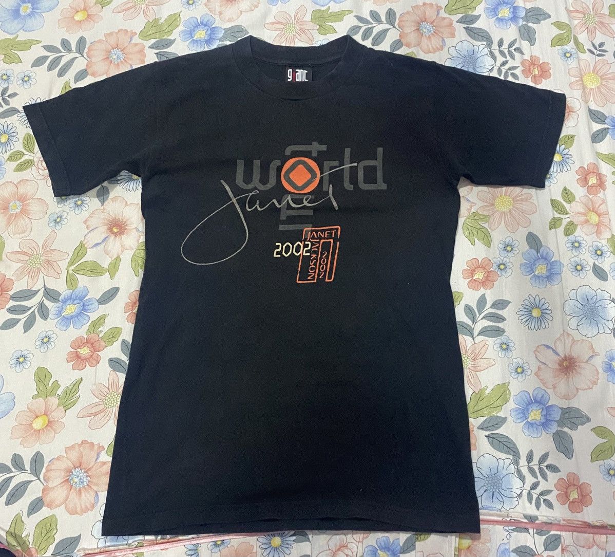 Band Tees × Vintage vtg 2002 janet jackson (giant tag) Size S / US 4 / IT 40 - 1 Thumbnail