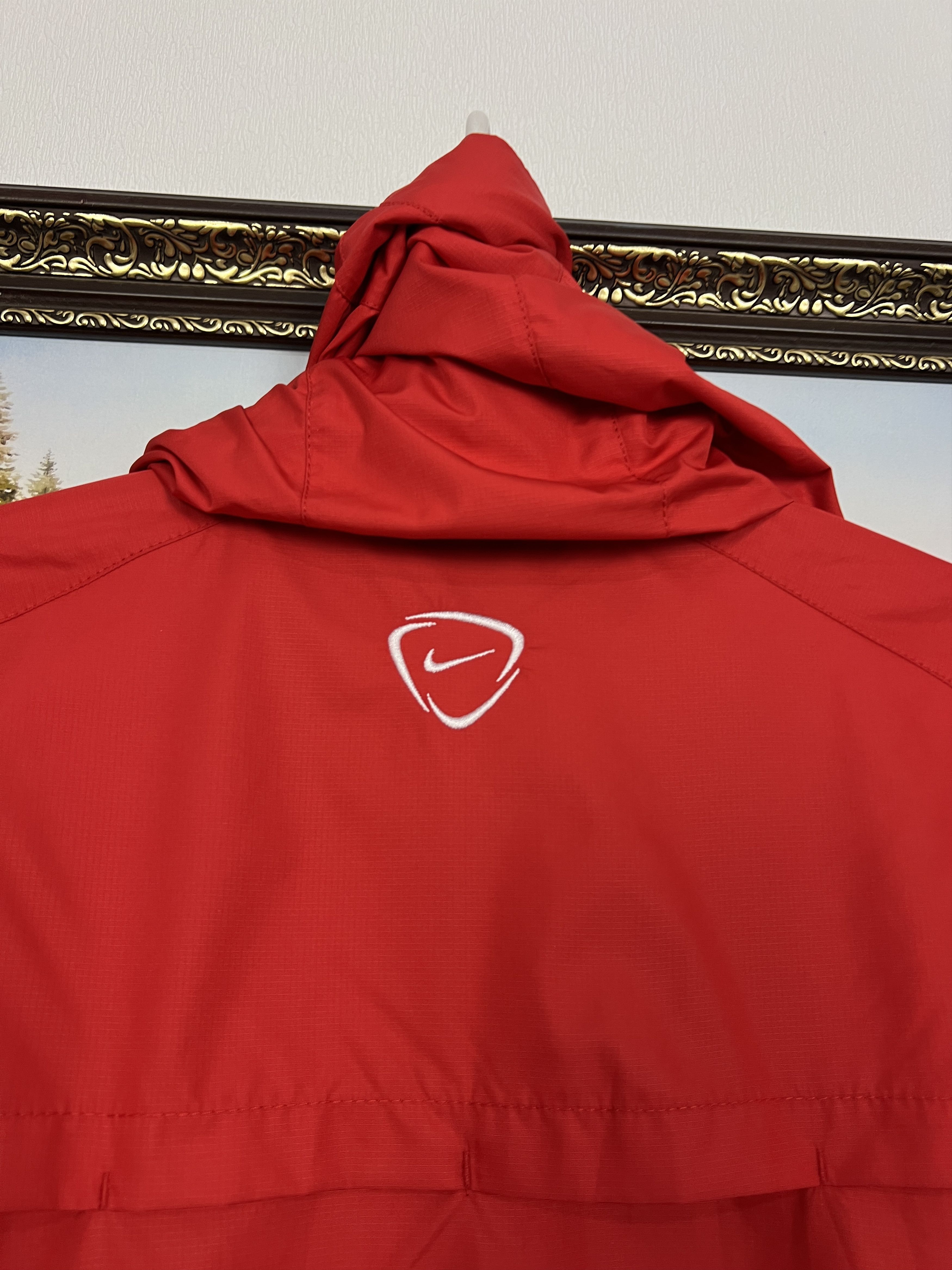 Nike Blackburn Rovers Football Jacket Hooded Windbreaker TrackTop Size US M / EU 48-50 / 2 - 12 Thumbnail