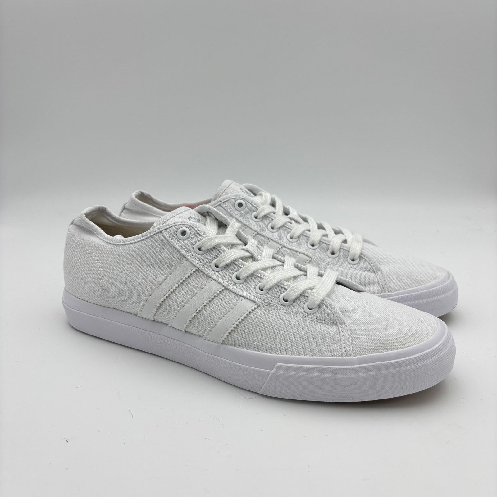Adidas Adidas Matchcourt Remix Cloud White Skate Sneakers Men's 13 Size US 13 / EU 46 - 1 Thumbnail