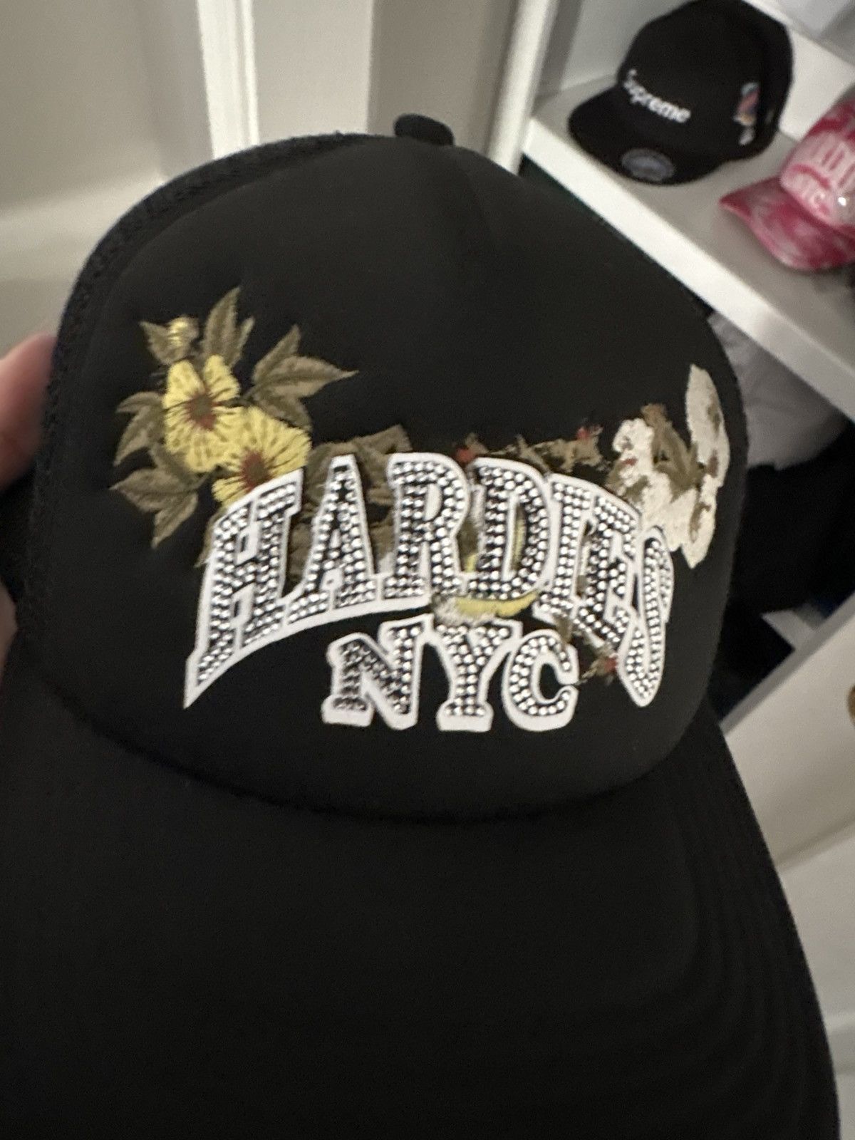 DENIM TEARS Denim Tears x Hardies Nyc Trucker Hat Black Clean Size ONE SIZE - 6 Thumbnail