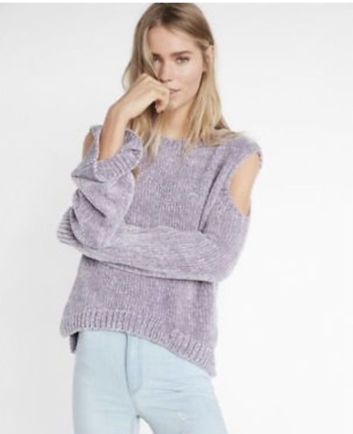 Express EXPRESS COLD SHOULDER SWEATER💜 Size XS / US 0-2 / IT 36-38 - 1 Thumbnail
