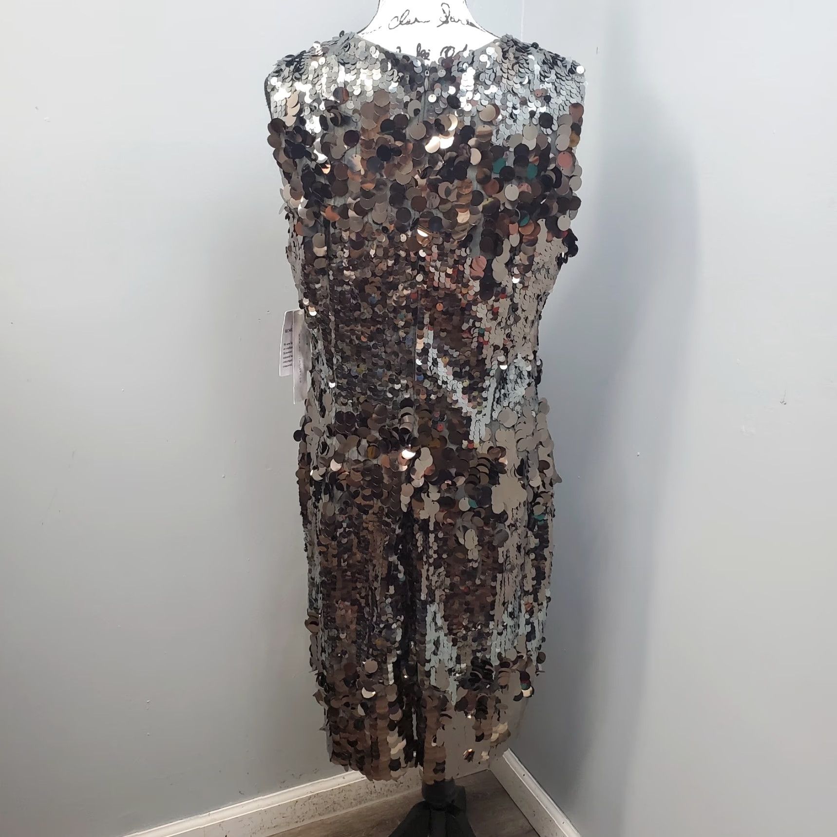 Nicole Miller Nicole Miller NY Sequin Shift Dress Women 16 Black Sleeveless Sleeveless Back Zip Knee Length Casual Party/ Cocktail Shimmer Vintage No Size XXL / US 16-18 / IT 52-54 - 2 Thumbnail