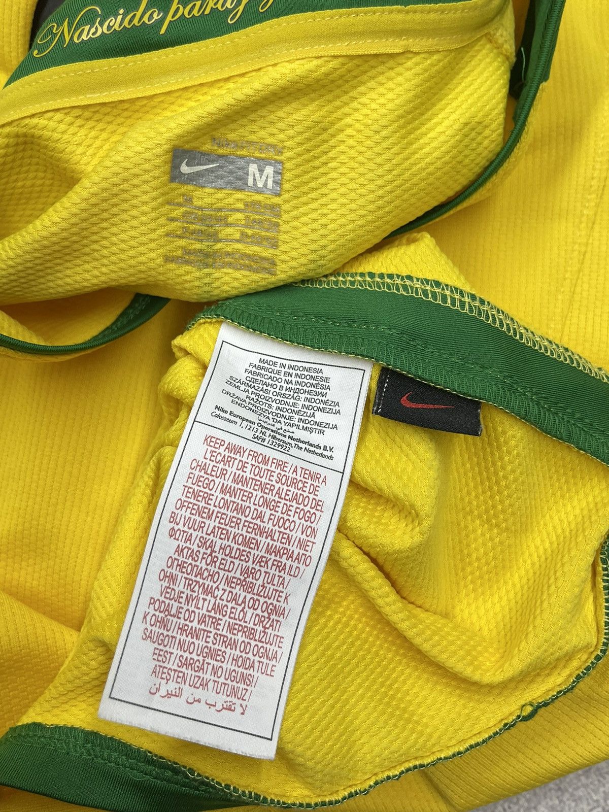 Nike Vintage Nike CBF Brazil Soccer Jersey Football Club Y2K Size US M / EU 48-50 / 2 - 10 Thumbnail