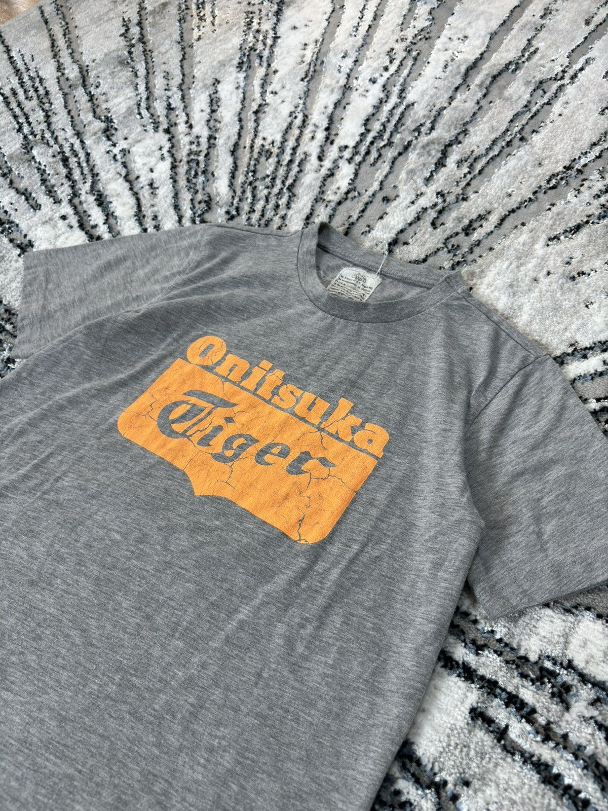 Asics × Japanese Brand × Onitsuka Tiger Onitsuka Tiger Big Logo Tshirt Japanese Archive Tee 90s Y2k Size US M / EU 48-50 / 2 - 2 Thumbnail
