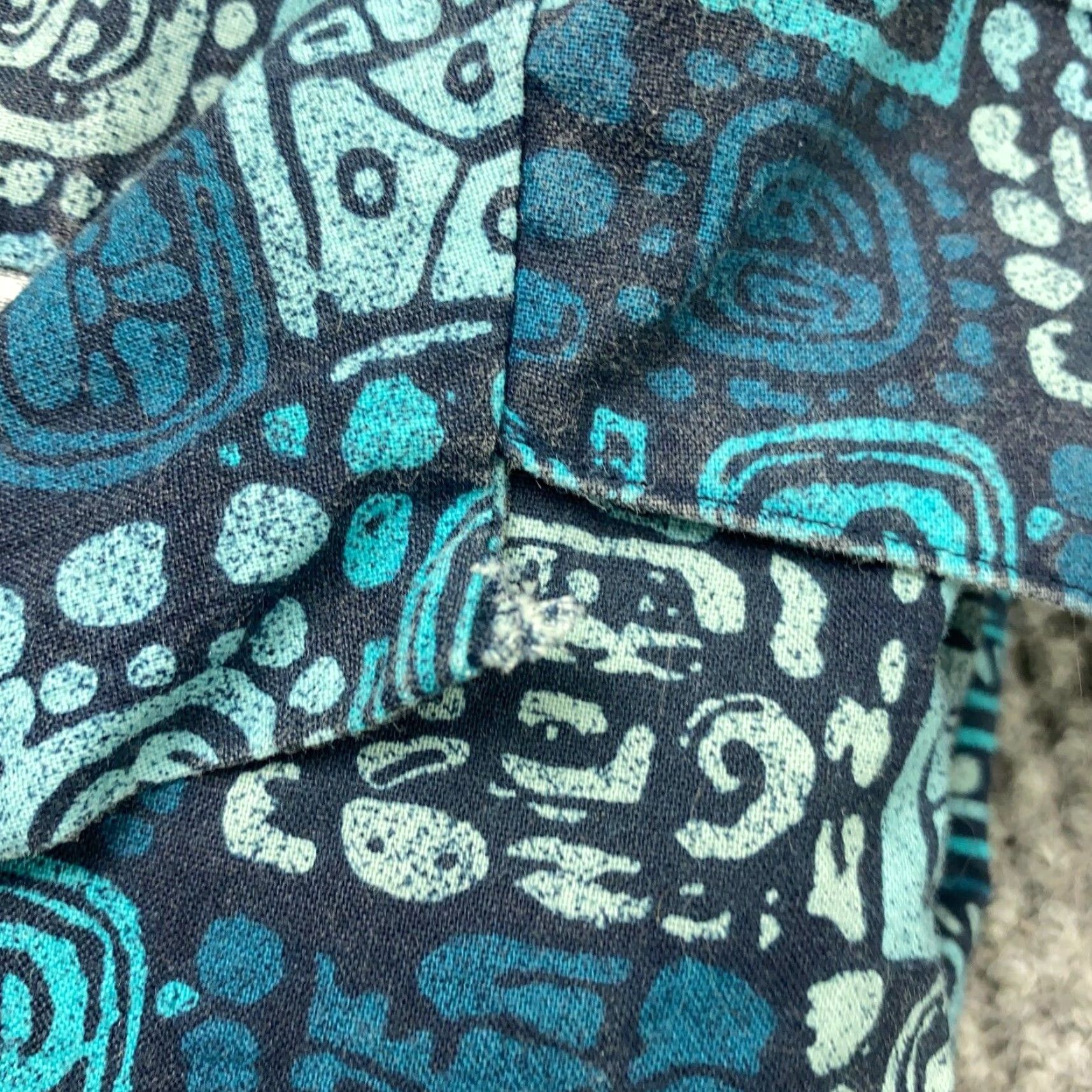 Vintage LL Bean Shirt Mens M Blue Traditional Fit Camp Geometric Tribal Button-Up Short Sleeve Cotton Size US M / EU 48-50 / 2 - 8 Thumbnail