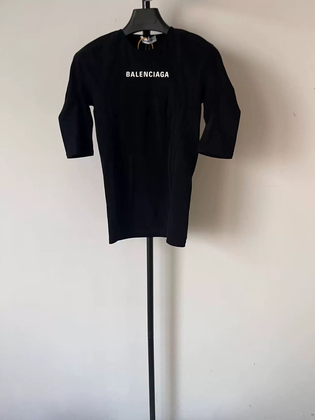 Balenciaga Balenciaga Black Logo Print Short Sleeve T-Shirt Size M / US 6-8 / IT 42-44 - 1 Thumbnail