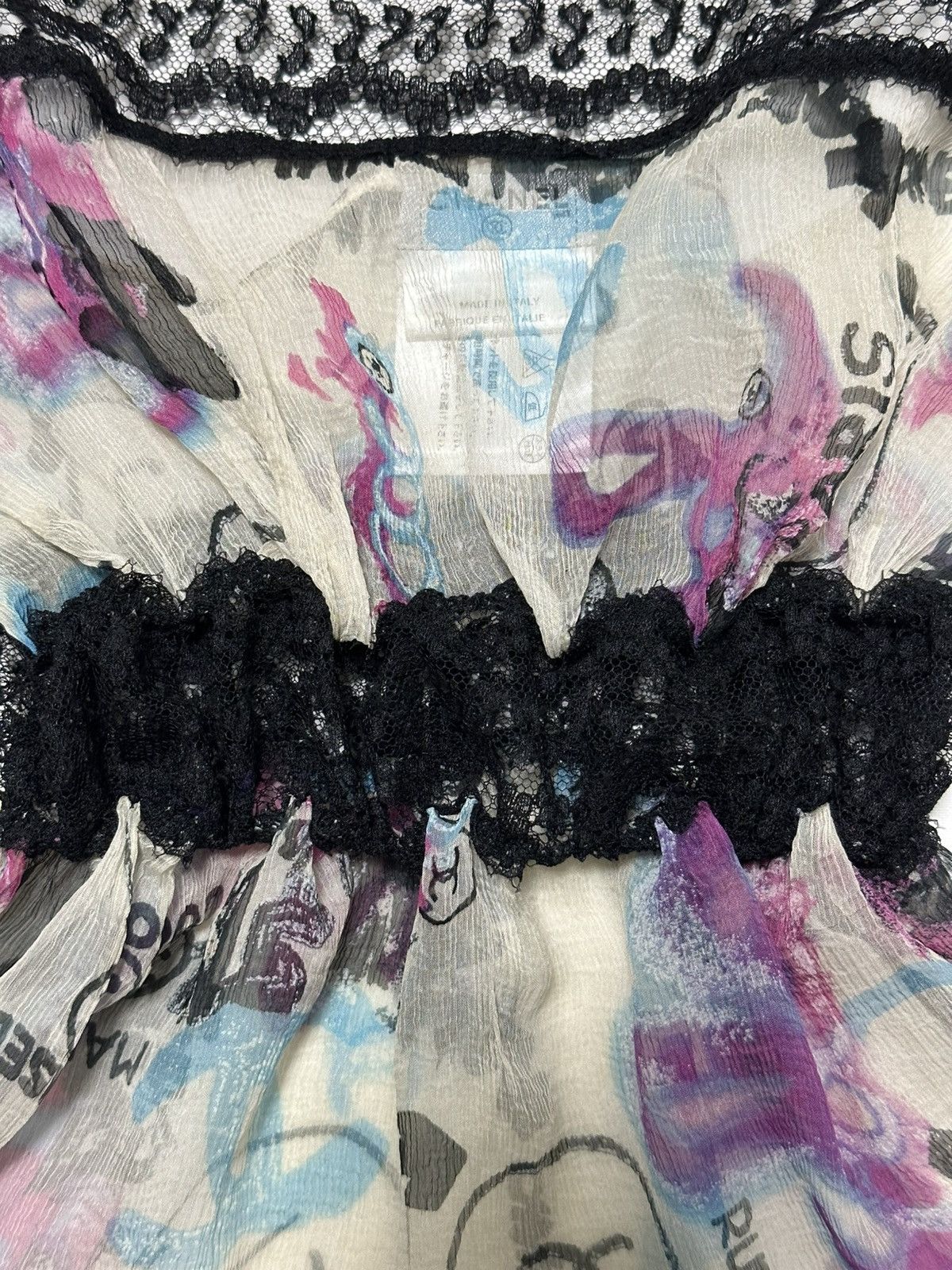 Chanel CHANEL Resort 2007 Graffiti Print Lace Trim Camisole Size M / US 6-8 / IT 42-44 - 3 Thumbnail