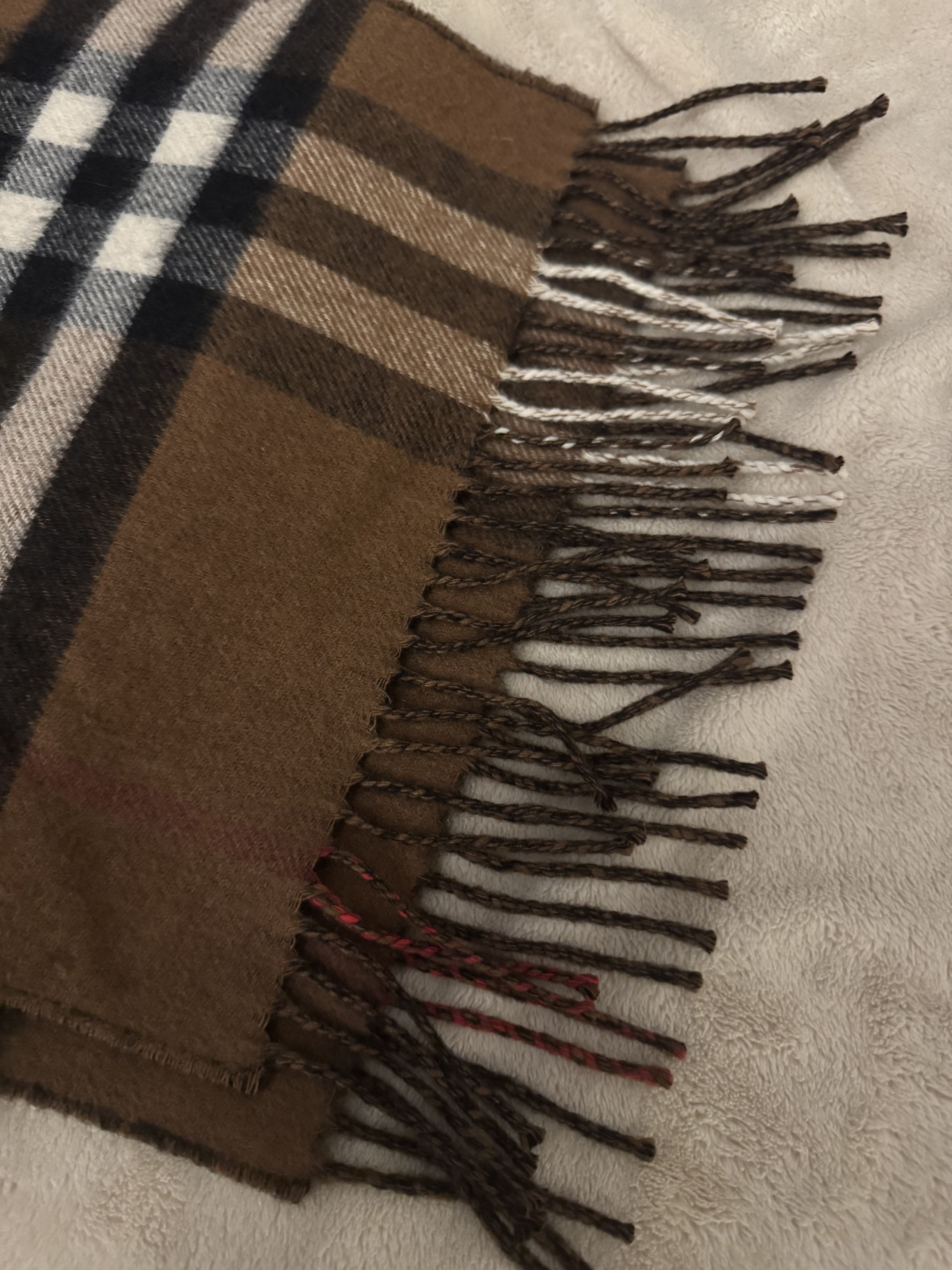 Burberry Burberry Giant Check Cashmere Scarf Size ONE SIZE - 5 Thumbnail