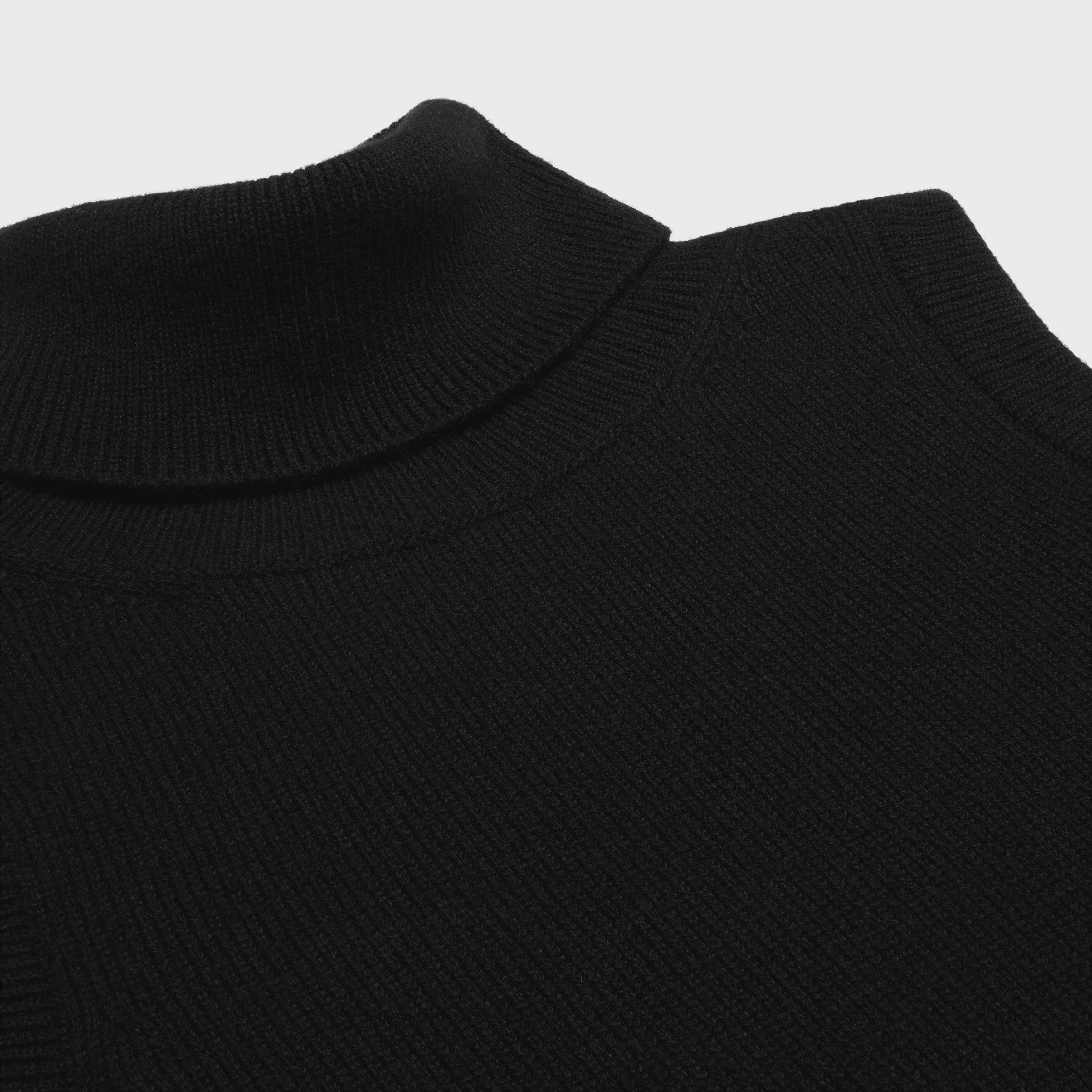 Celine o1bcso1str0925 2ADRT977V Turtleneck Sleeveless Sweater Black Size L / US 10 / IT 46 - 3 Thumbnail