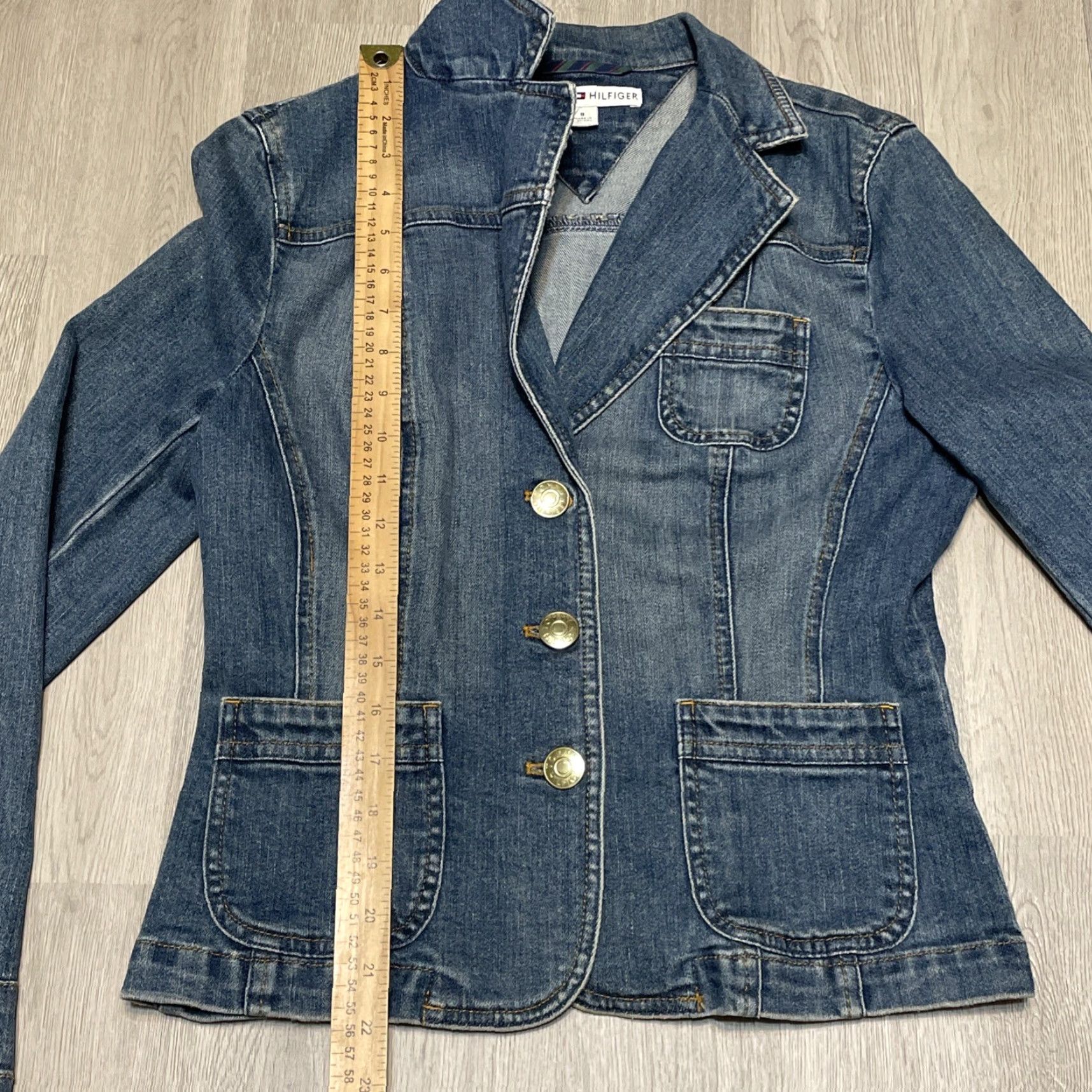 Tommy Hilfiger VINTAGE Tommy Hilfiger Women's Denim Jacket Blazer Sz 8 Light Blue Collared Button Up Jean Coat Size 30" / US 8 / IT 44 - 5 Thumbnail