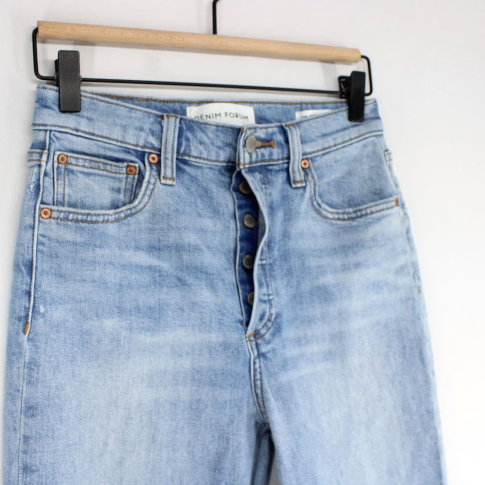 Aritzia Aritzia Straight Womens 26 Blue Denim Forum Arlo Jean Light High Rise Button Fly Size 26" / US 2 / IT 38 - 2 Thumbnail