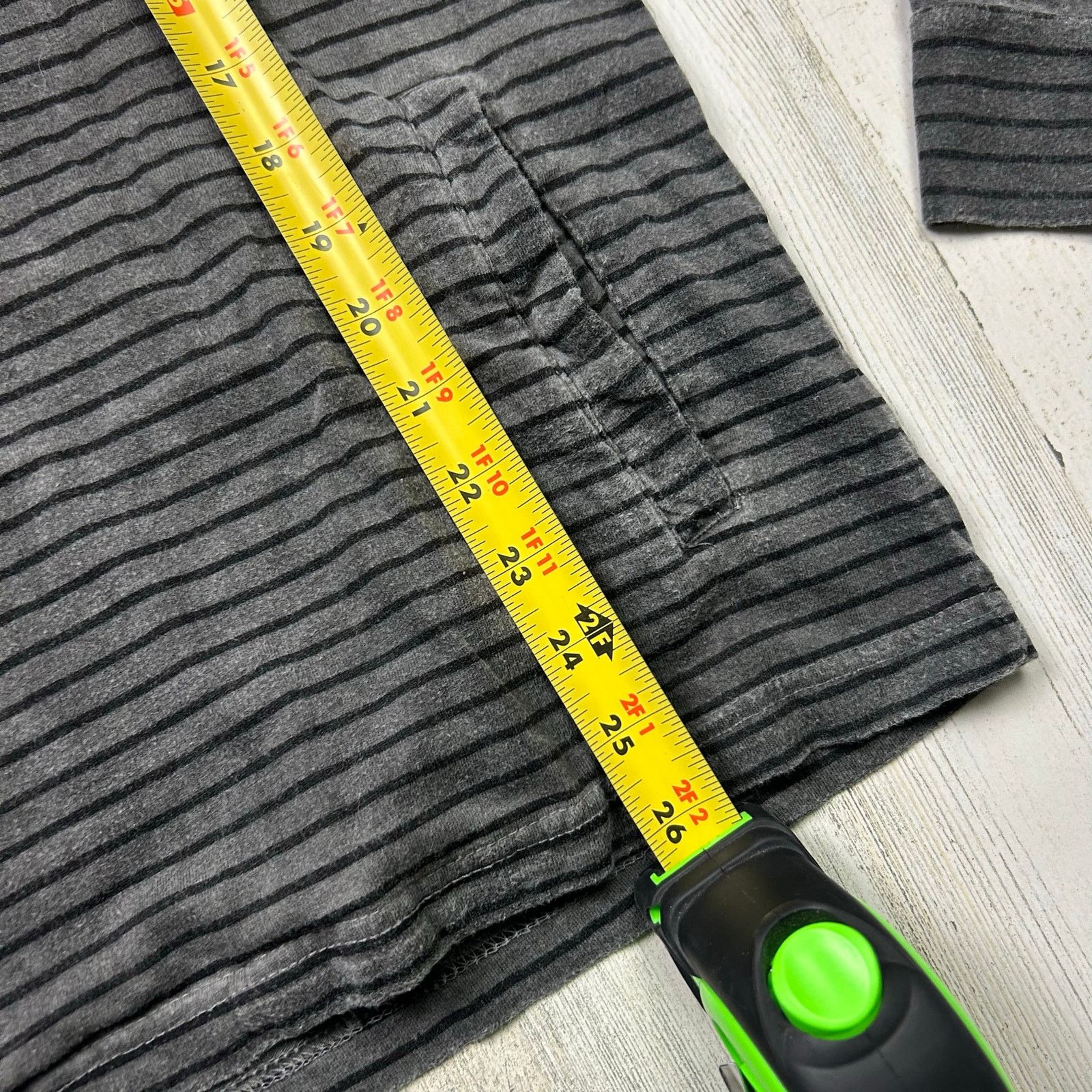 Nixon × Vintage Vintage Nixon Grey and Black Striped Thin Pullover Hoodie Size US M / EU 48-50 / 2 - 8 Thumbnail
