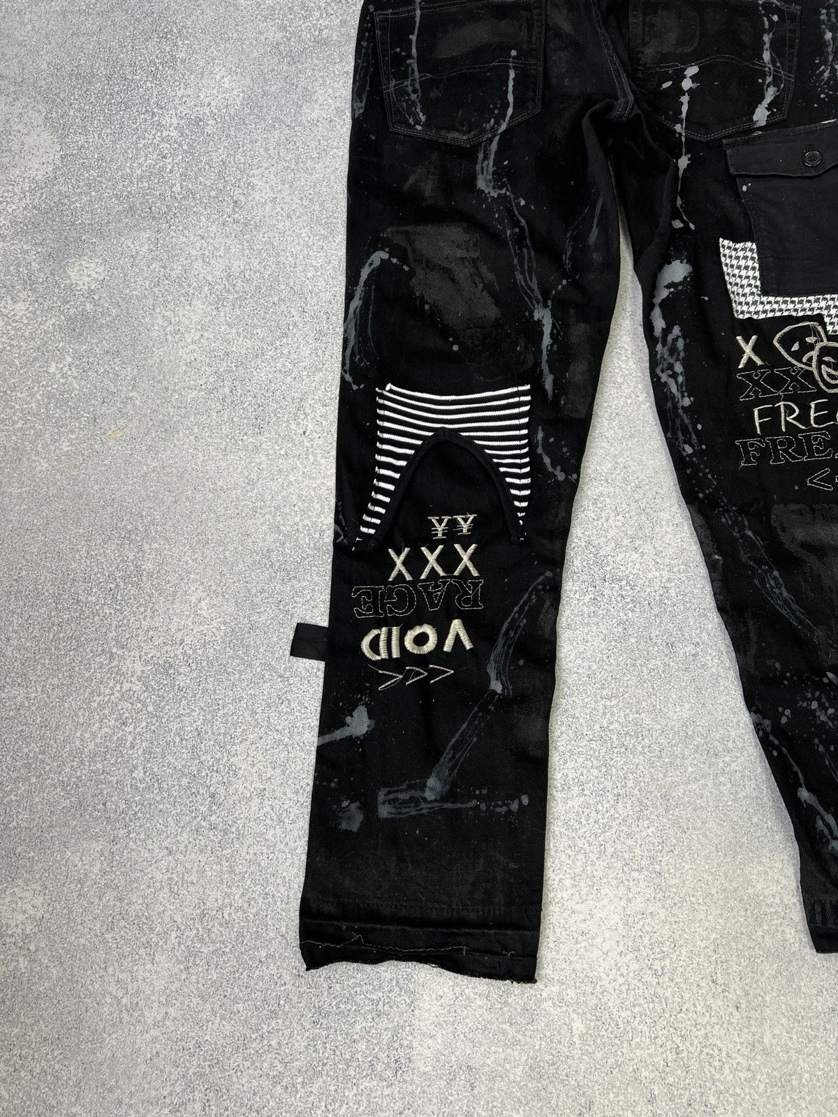 Designer × Japanese Brand × Vintage Vintage punk rock goth emo metal dark ripped crazy jeans Size US 40 / EU 56 - 20 Thumbnail