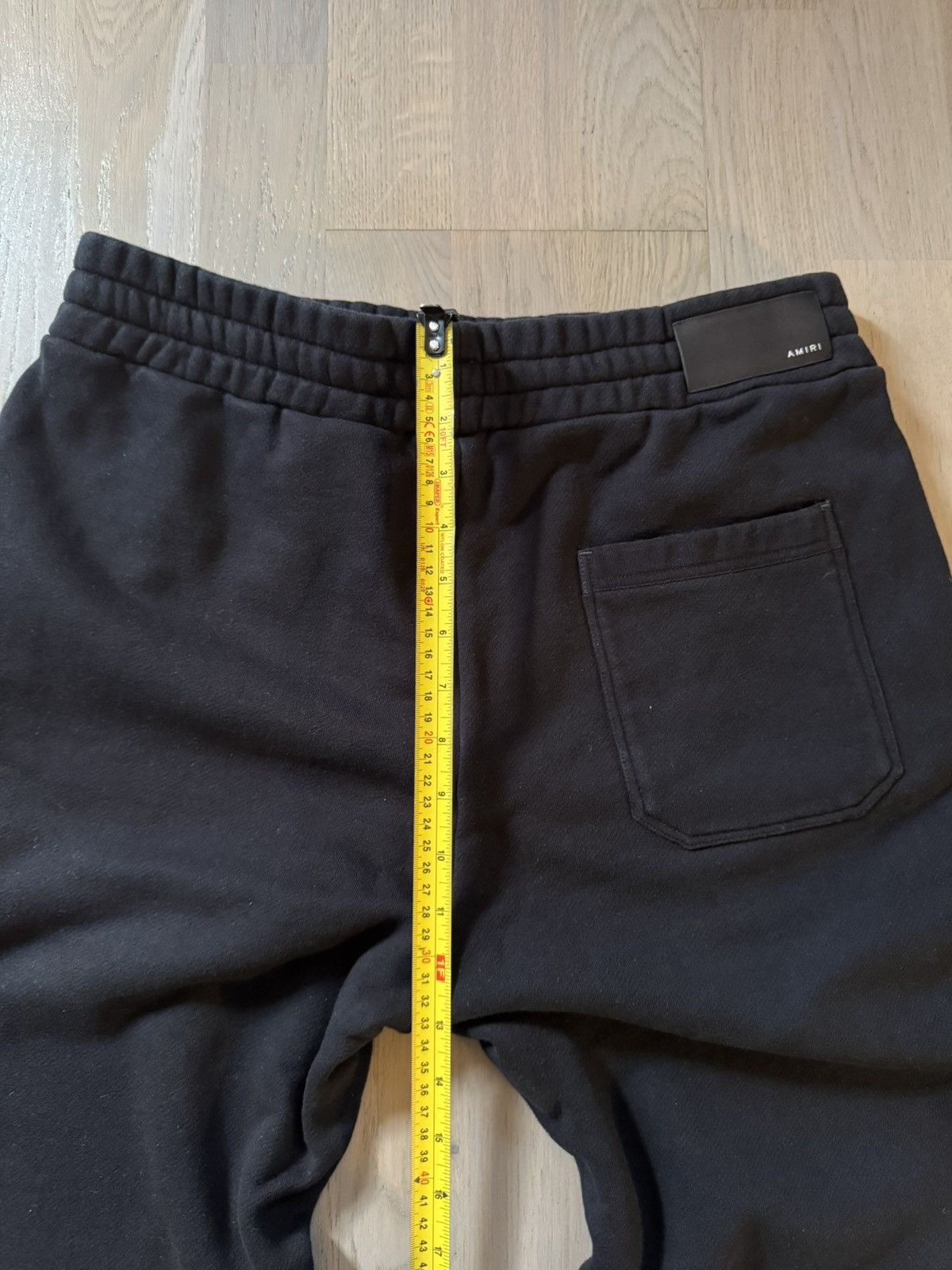 Amiri AMIRI joggers size L see photos for real tape measurements Size US 32 / EU 48 - 6 Thumbnail
