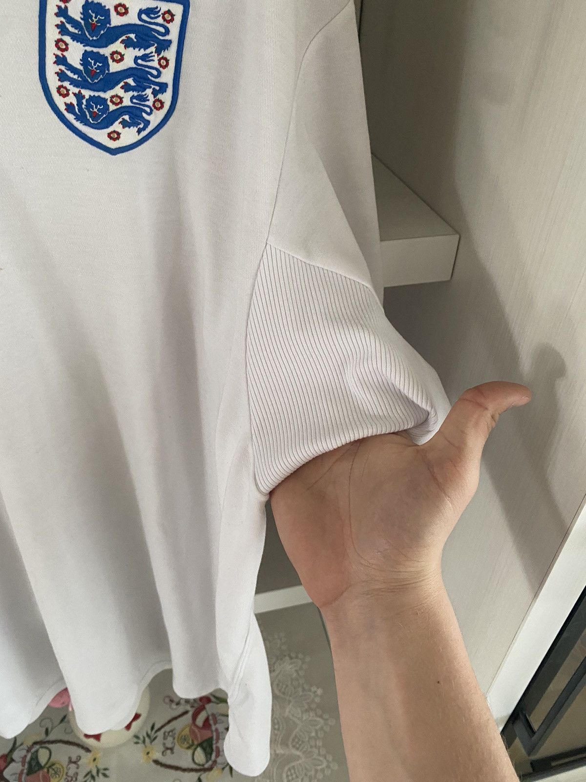 Umbro Vintage Umbro England Jersey Home Football Soccer 2009 Polo Size US L / EU 52-54 / 3 - 5 Thumbnail