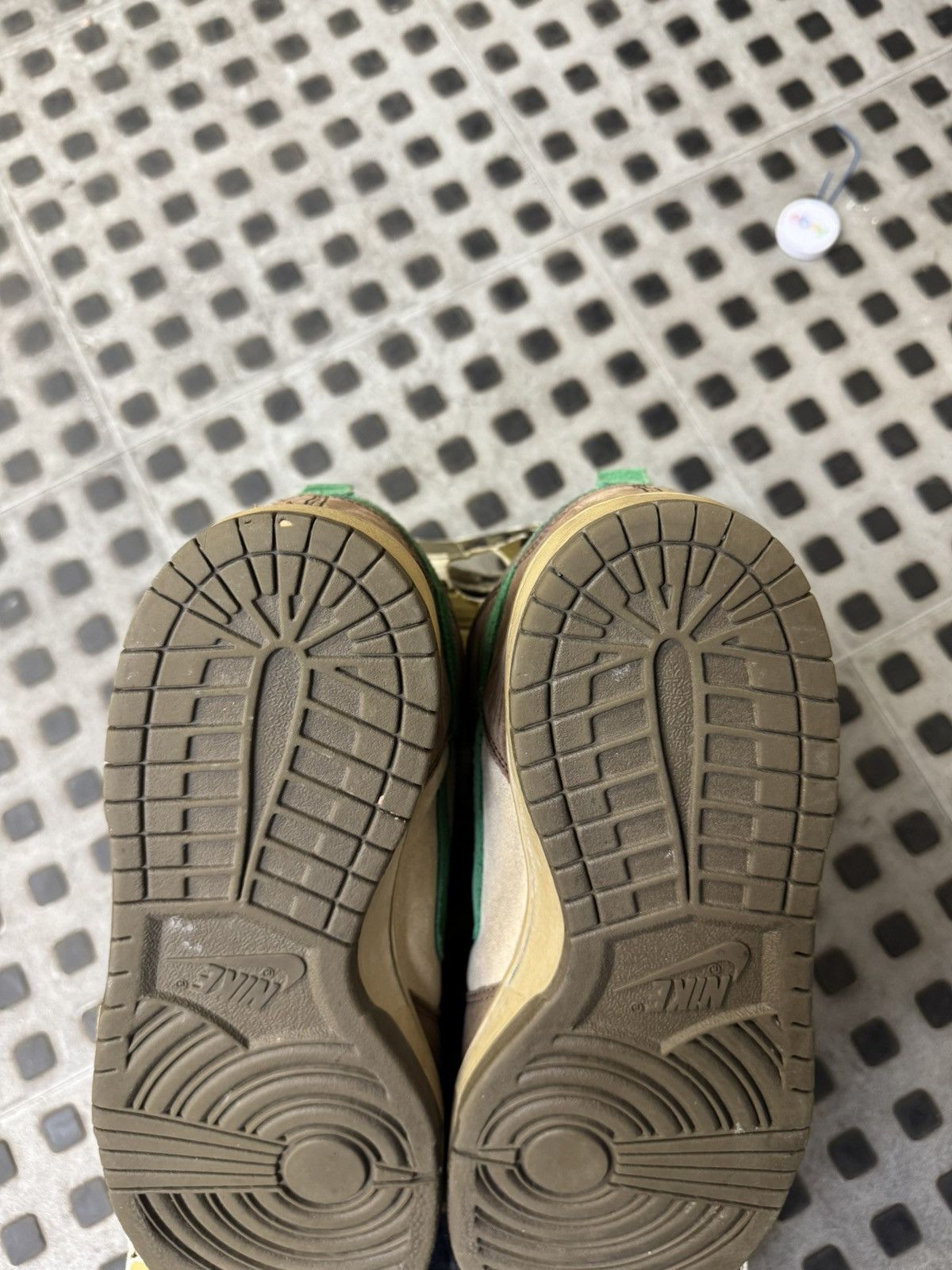 Nike SB Nike SB 2007 wood deck/ tweed green Size US 10 / EU 43 - 7 Thumbnail