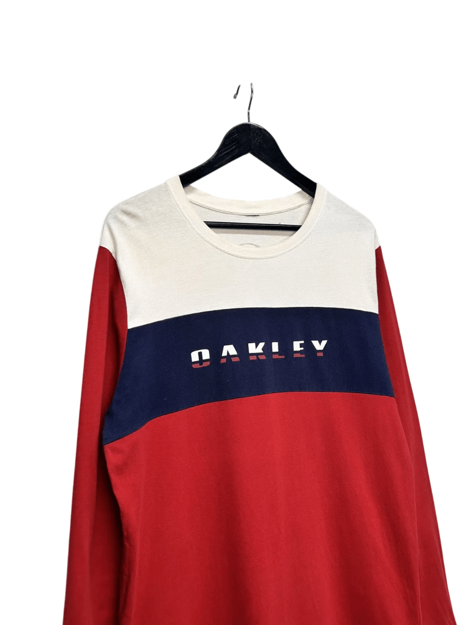 Oakley 👉 Y2K Oakley Vintage Tee Streetwear Crazy Faded Look Size US M / EU 48-50 / 2 - 1 Thumbnail