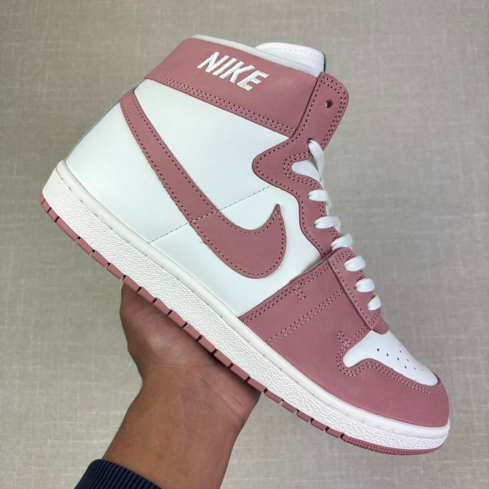 Nike 🐷 2024 Nike Jordan Air Ship PE SP “Rust Pink” 11.5M Size US 11.5 / EU 44-45 - 1 Thumbnail