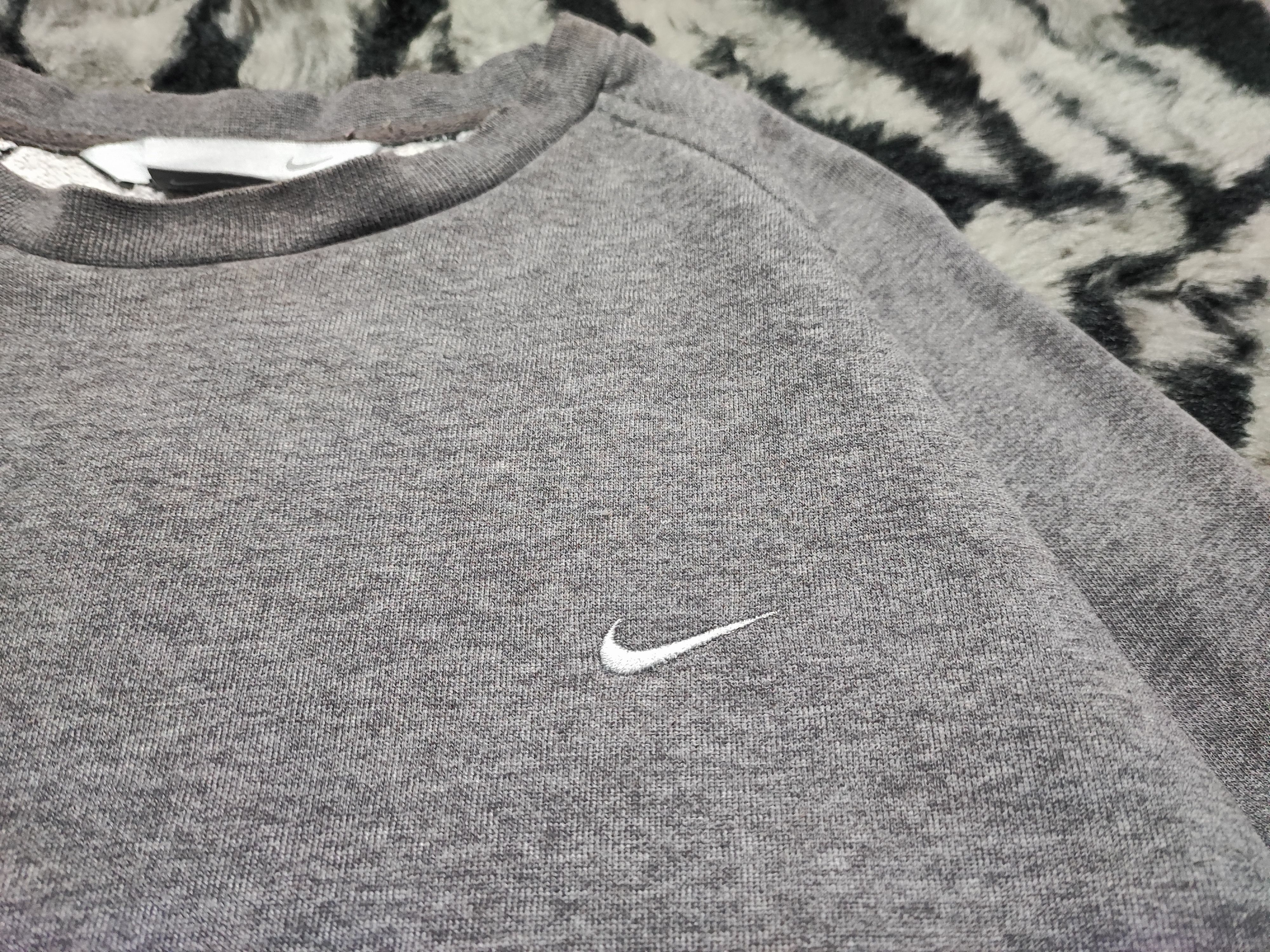 Nike Vintage Nike Crewneck Pullover Sweatshirt Size US M / EU 48-50 / 2 - 8 Thumbnail