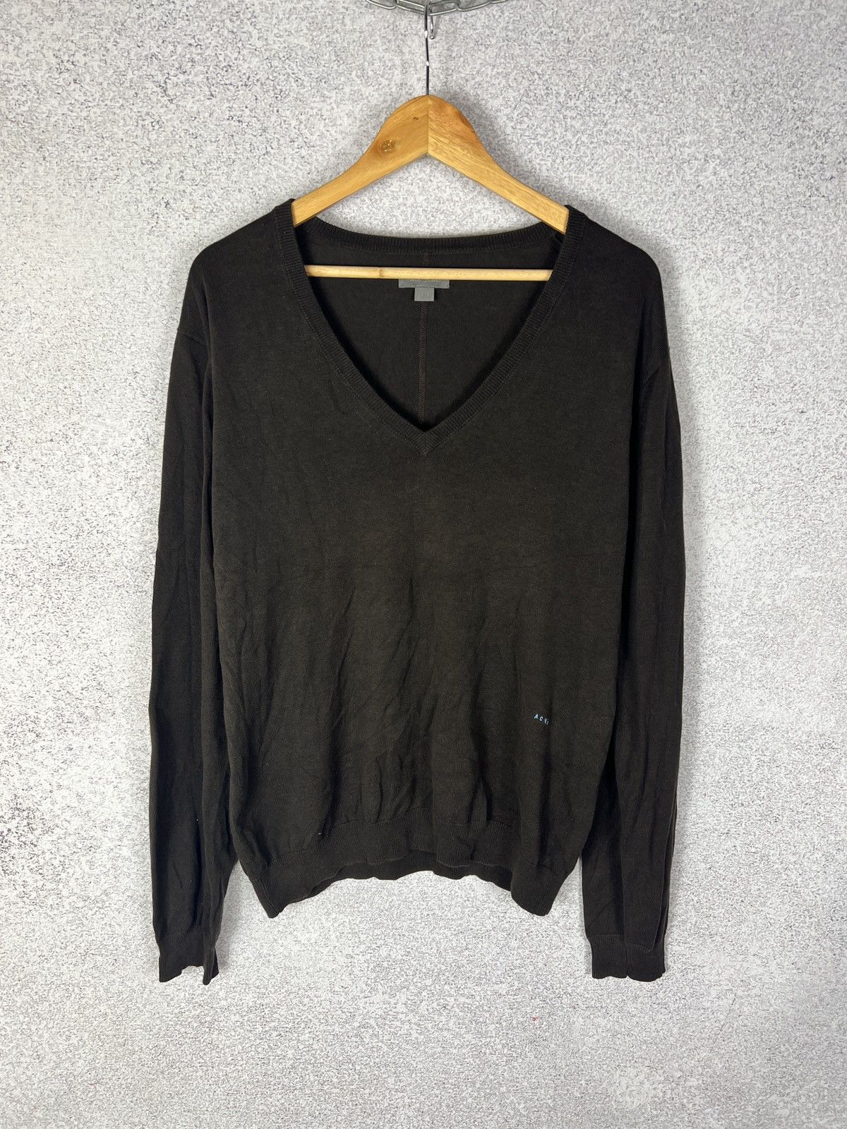 Acne Studios Acne Jeans Studios V-Neck Jumper Sweater Size US L / EU 52-54 / 3 - 1 Thumbnail