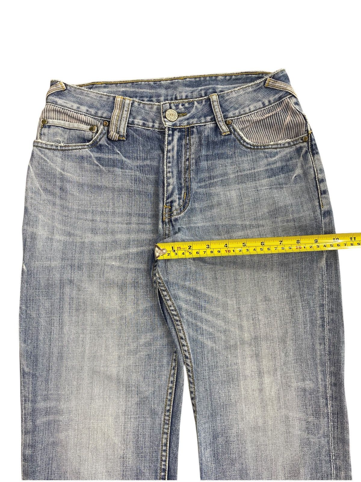 Japanese Brand Japanese Brand Faded Blue Wash whiskers Style Loose Jeans Size US 29 - 10 Thumbnail