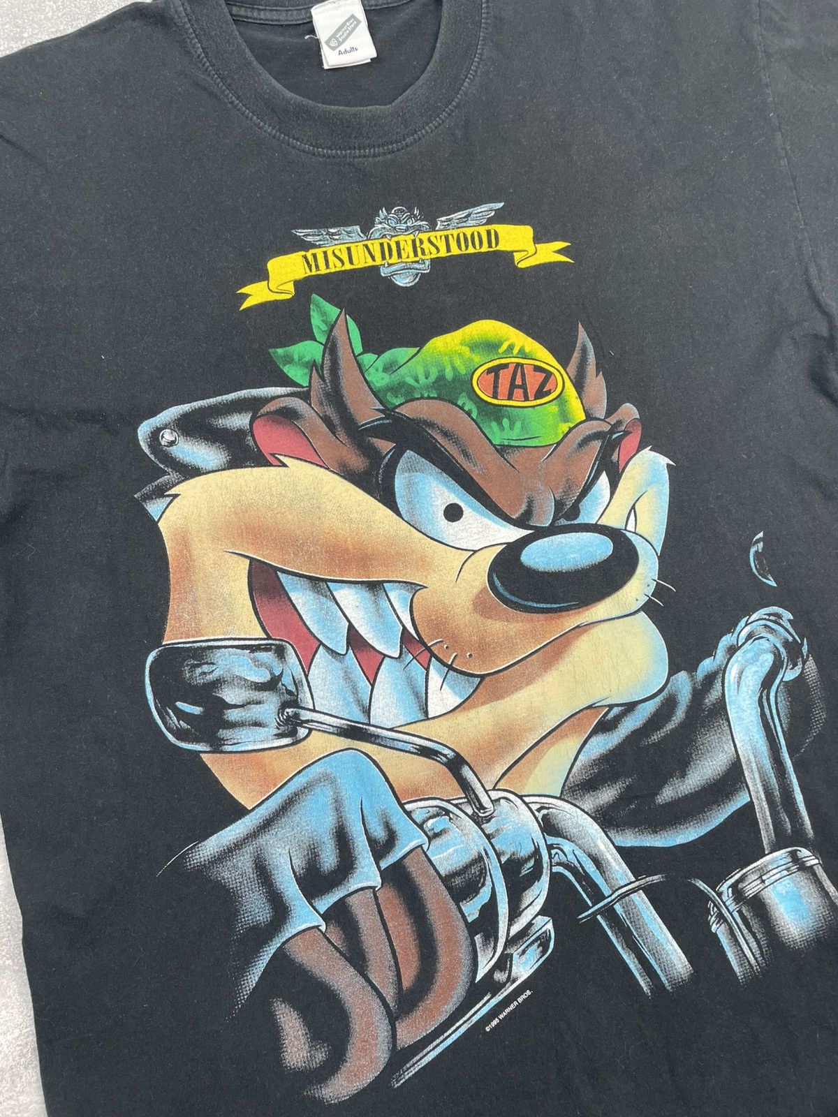 Warner Bros Warner Bros Looney Tunes 1995 Taz Tasmanian Biker T-shirt Size US XL / EU 56 / 4 - 2 Thumbnail