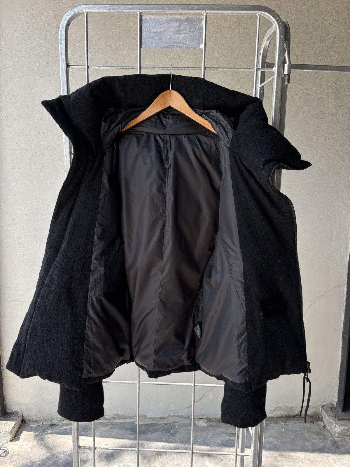 The Viridi-anne The Viridi-Anne Asymmetric Hoodie Shell Wool Down Jacket Size US M / EU 48-50 / 2 - 13 Thumbnail