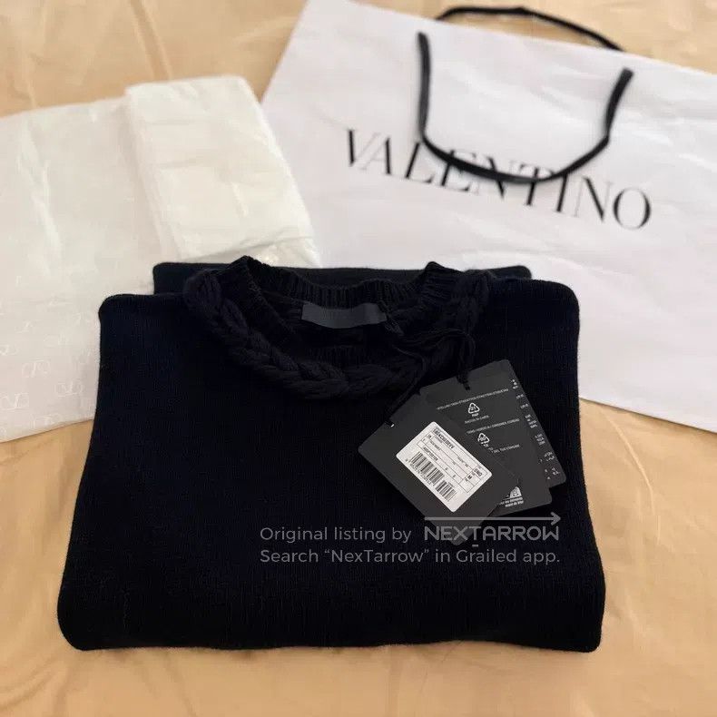 Valentino Valentino Black crew neck sweater Size M / US 6-8 / IT 42-44 - 8 Thumbnail