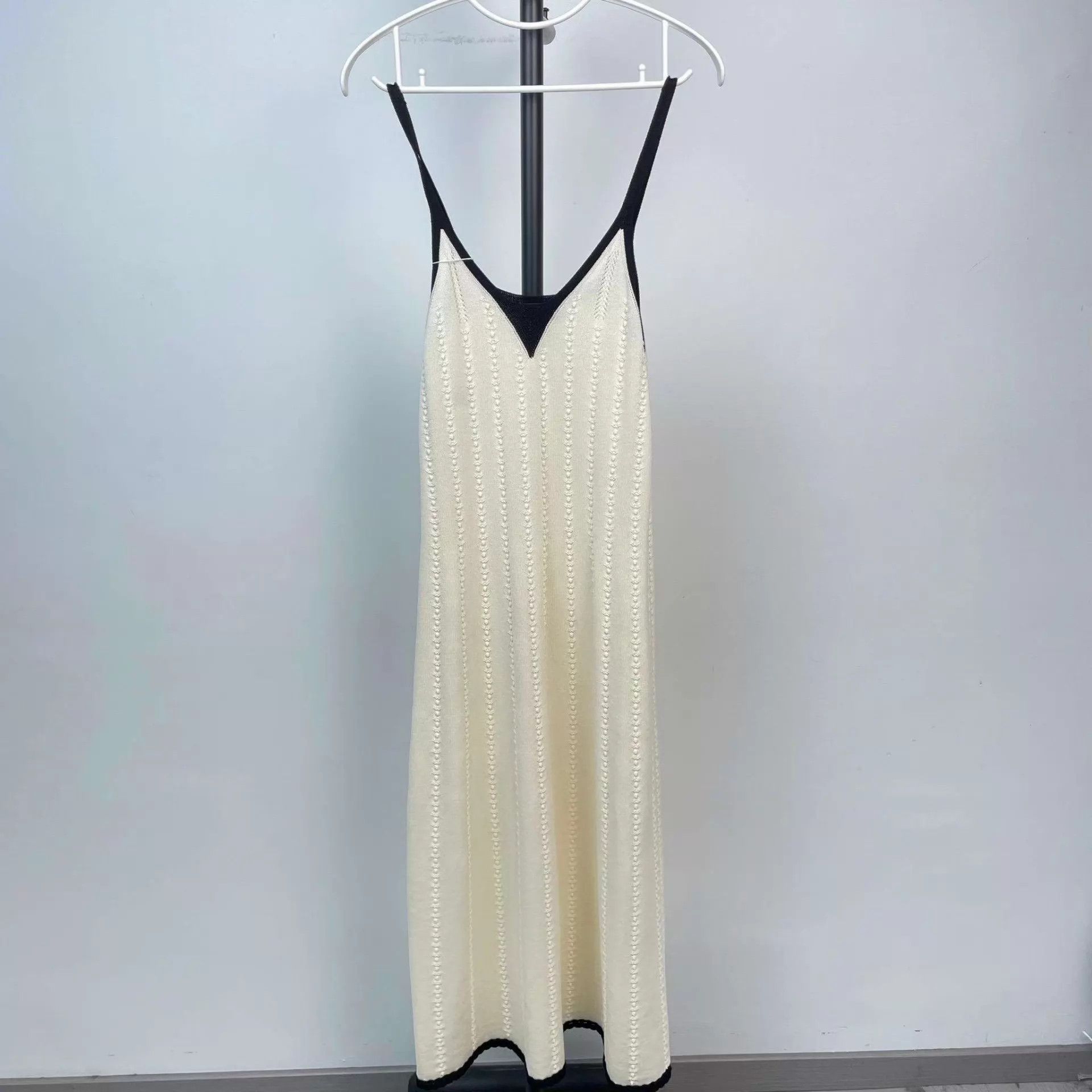 Chanel Chanel 97 New Women's White Slip Dress 34 Size XS / US 0-2 / IT 36-38 - 2 Thumbnail