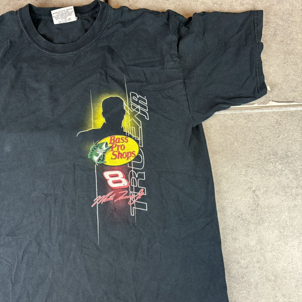 Chase Authentics Y2k black Chase Authentics vintage Martin Truex Jr. tshirt Size US L / EU 52-54 / 3 - 3 Thumbnail