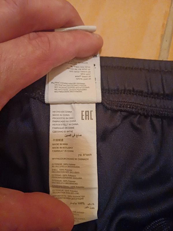 Joma Joma Norwich City sports shorts Size US 32 / EU 48 - 6 Thumbnail