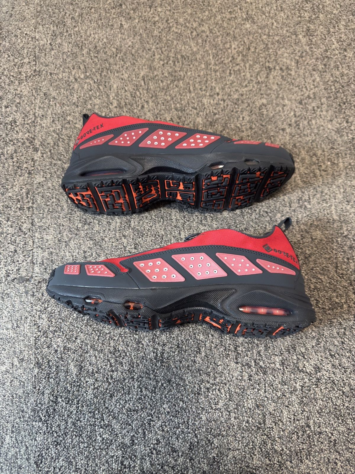 Nike W NIKE AIR MAX SNDR GTX Size US 11 / EU 44 - 5 Thumbnail
