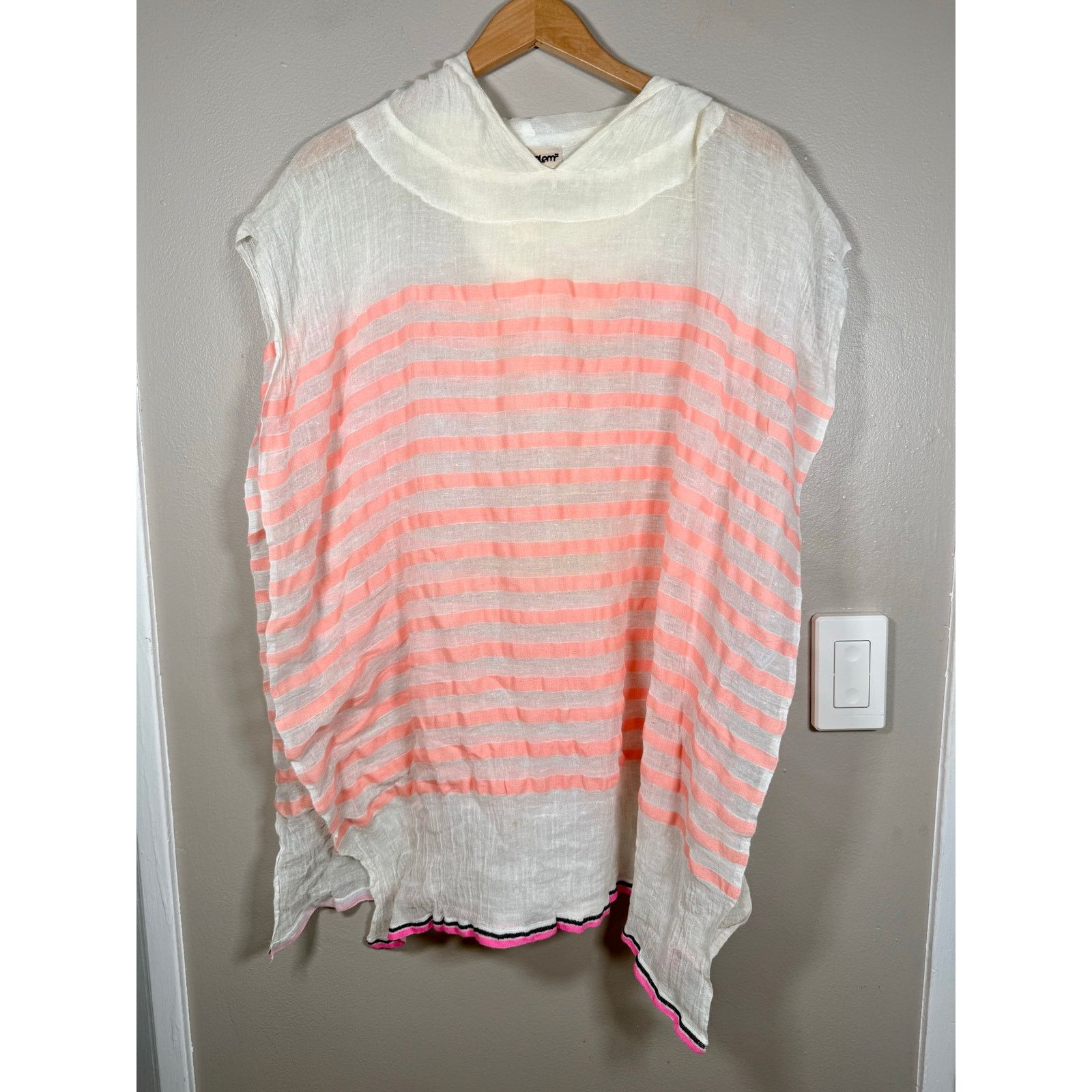 lemlem lemlem 'Lilly' Hooded Poncho Cover Up One Size $295 Size ONE SIZE - 3 Thumbnail