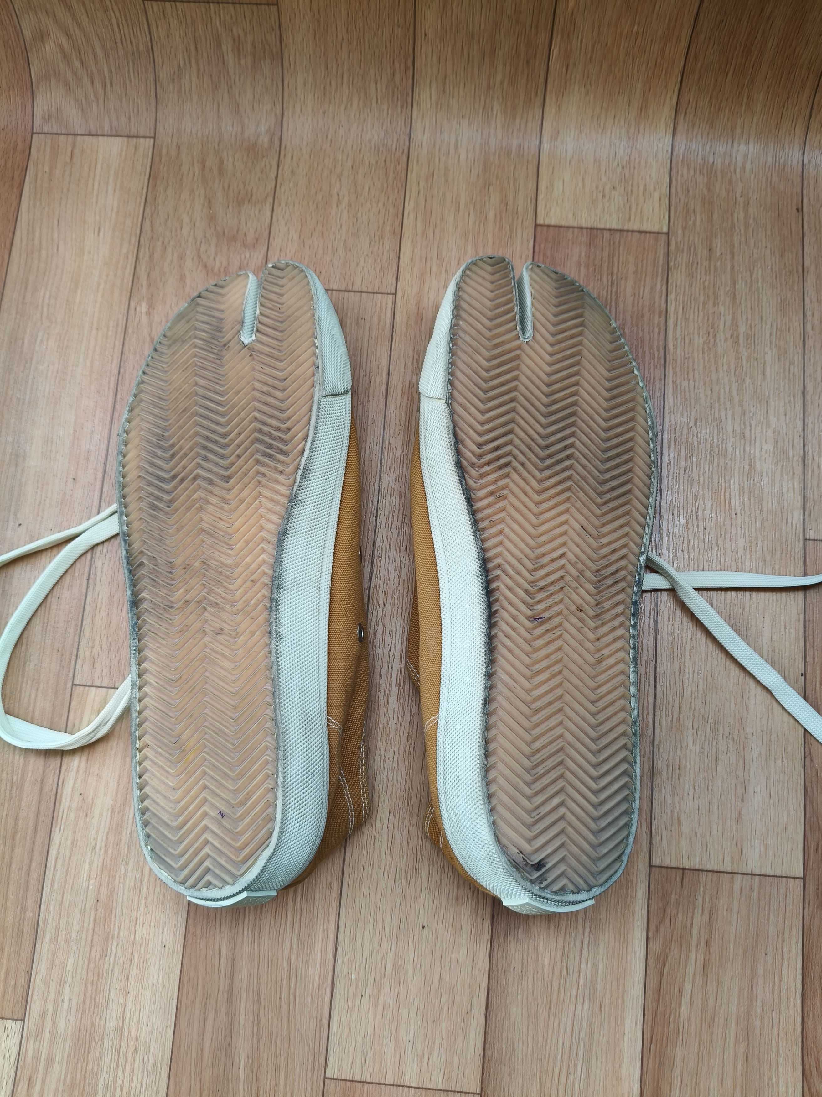 Maison Margiela ⚡💥Maison Margiela canvas tabi Size US 8 / EU 41 - 17 Thumbnail