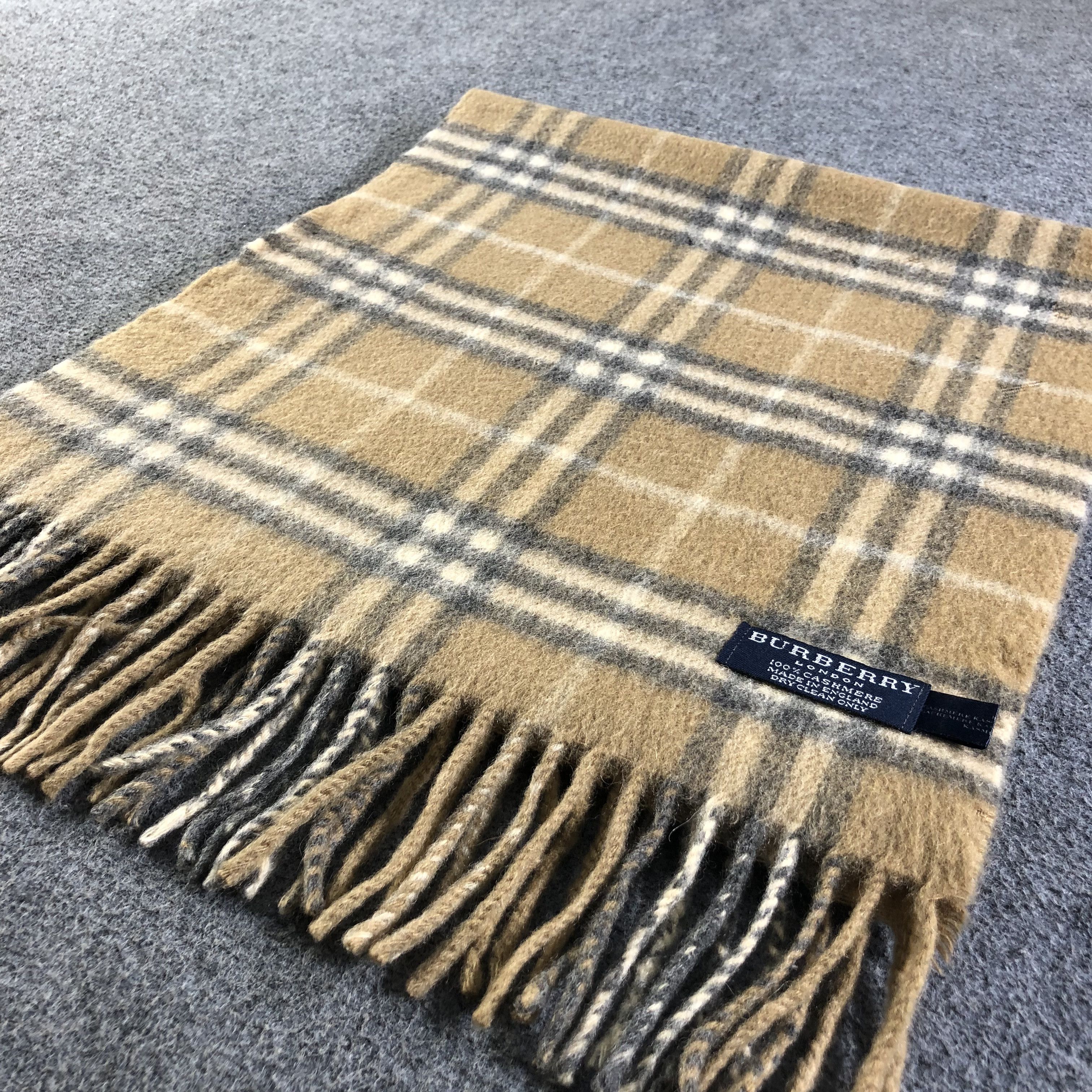 Burberry Burberrys Nova Check Cashmere Scarf Muffler Neckwear V2538 Size ONE SIZE - 2 Thumbnail