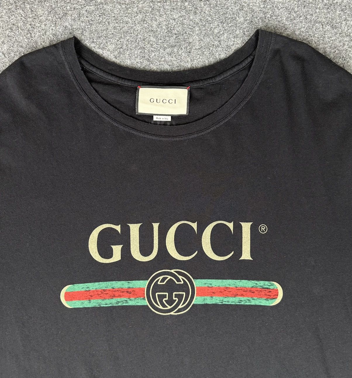 Gucci Gucci - Classic Logo Distressed - Short Sleeve Shirt - Black Size US XL / EU 56 / 4 - 5 Thumbnail