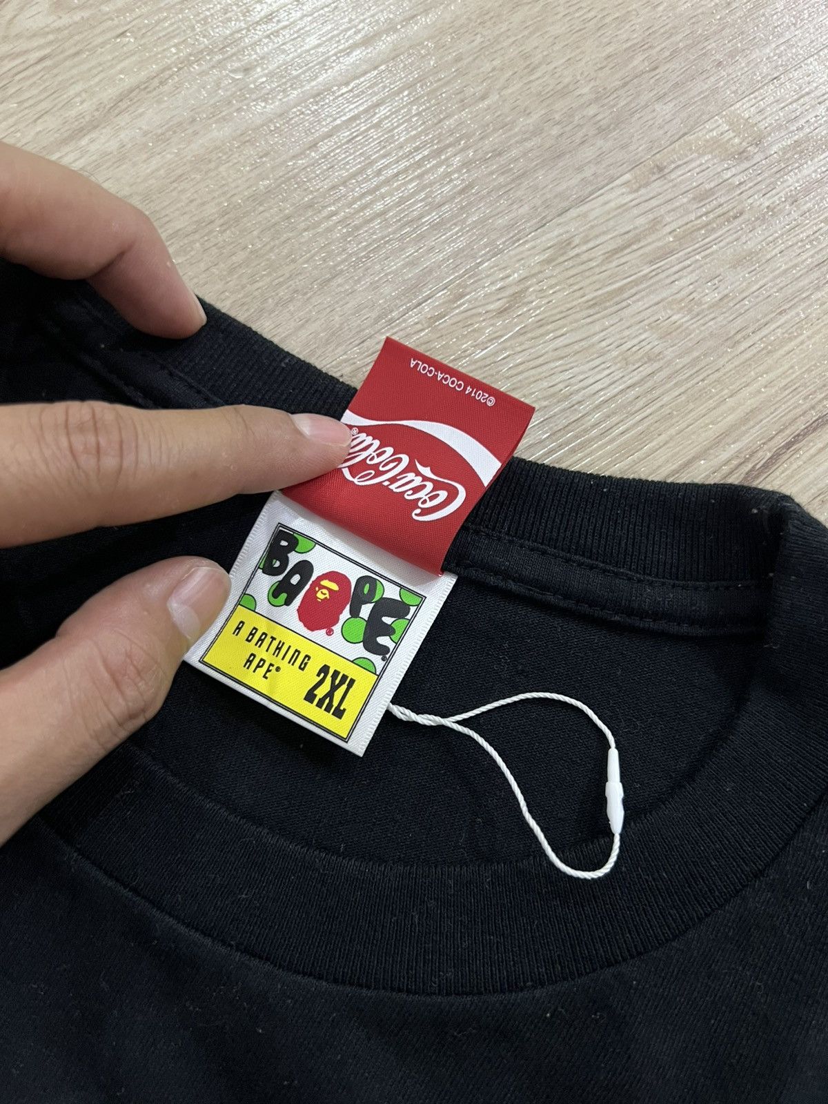 Bape × Coca Cola Bape x Coca Cola Tee Like New Size US XXL / EU 58 / 5 - 6 Thumbnail