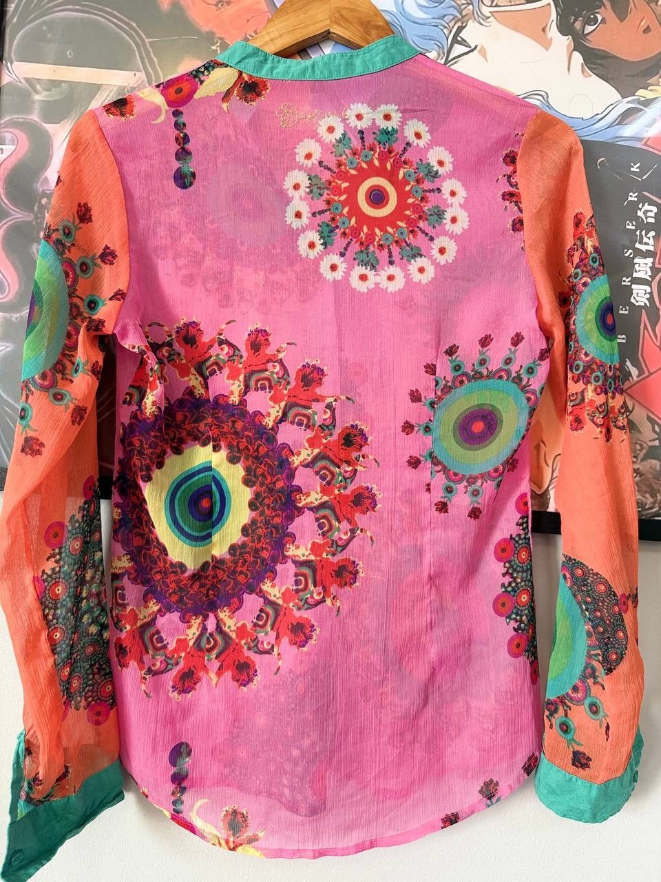 Desigual Vintage Desigual Rare Long Sleeve Bog face rap Y2K tee Size S / US 4 / IT 40 - 11 Thumbnail