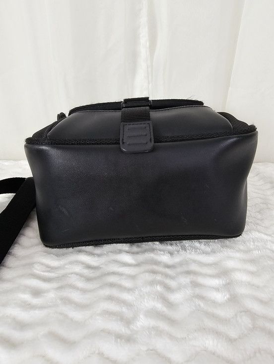 Tumi Tumi T2 black Ballistic Nylon Camera Shoulder Bag Vintage Size ONE SIZE - 6 Thumbnail