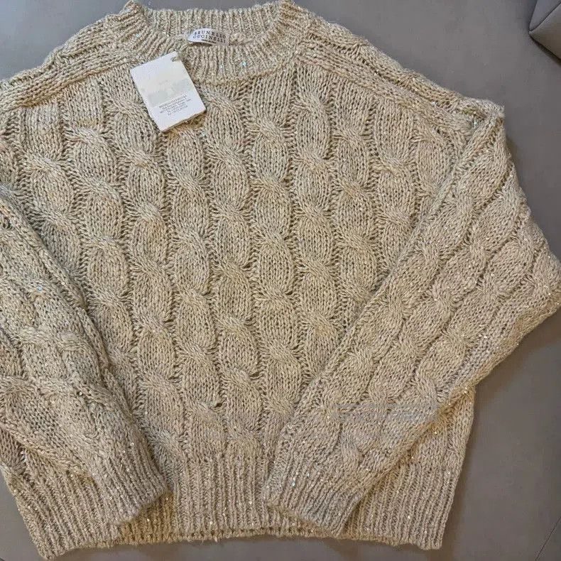 Brunello Cucinelli Brunello Cucinelli Beaded Cable Knit Sweater. Size US M / EU 48-50 / 2 - 1 Thumbnail