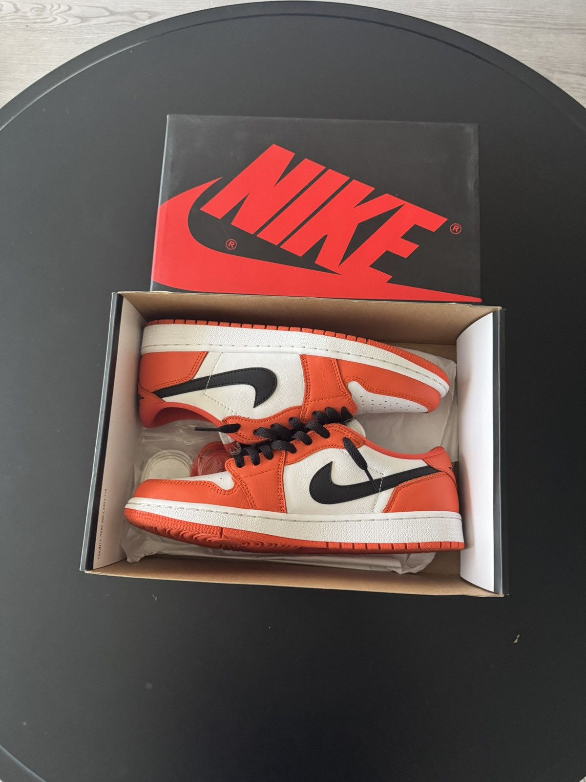 Nike Air Jordan Retro 1 ‘Starfish’ Size US 9 / EU 42 - 2 Thumbnail