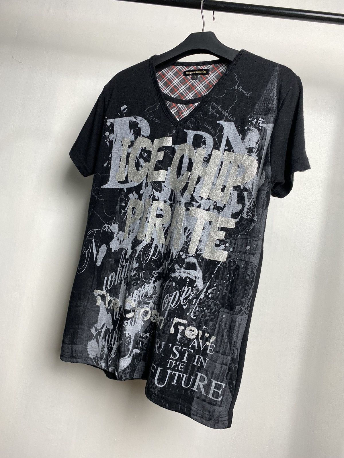 If Six Was Nine × Japanese Brand × Le Grande Bleu (L.G.B.) Dangerous Warning Poem Rock Gothic Tshirt Size US S / EU 44-46 / 1 - 2 Thumbnail