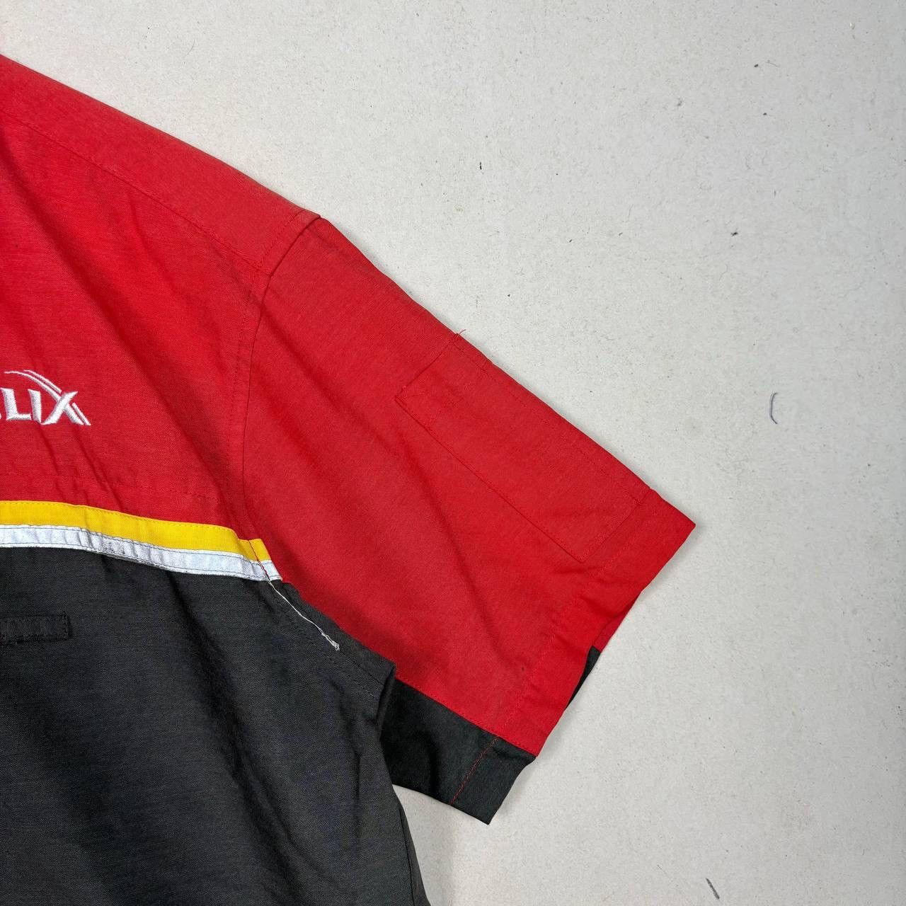 Ferrari × Vintage Iconic 90s Shell Ferrari Techinal Partner Shirt Size US L / EU 52-54 / 3 - 5 Thumbnail