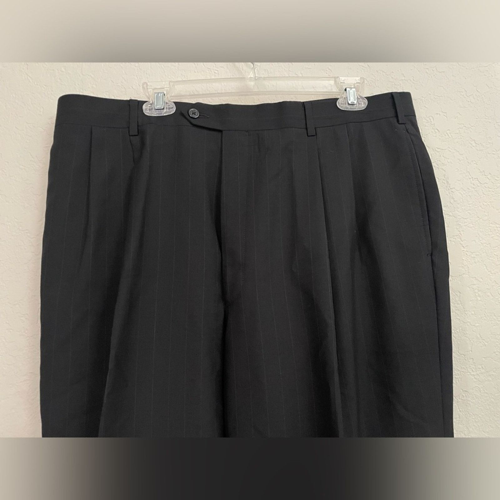 Jos. A. Bank Jos A Bank Big and Tall Fit Gray Pinstripe Suit 40 Long Size 40L - 10 Thumbnail