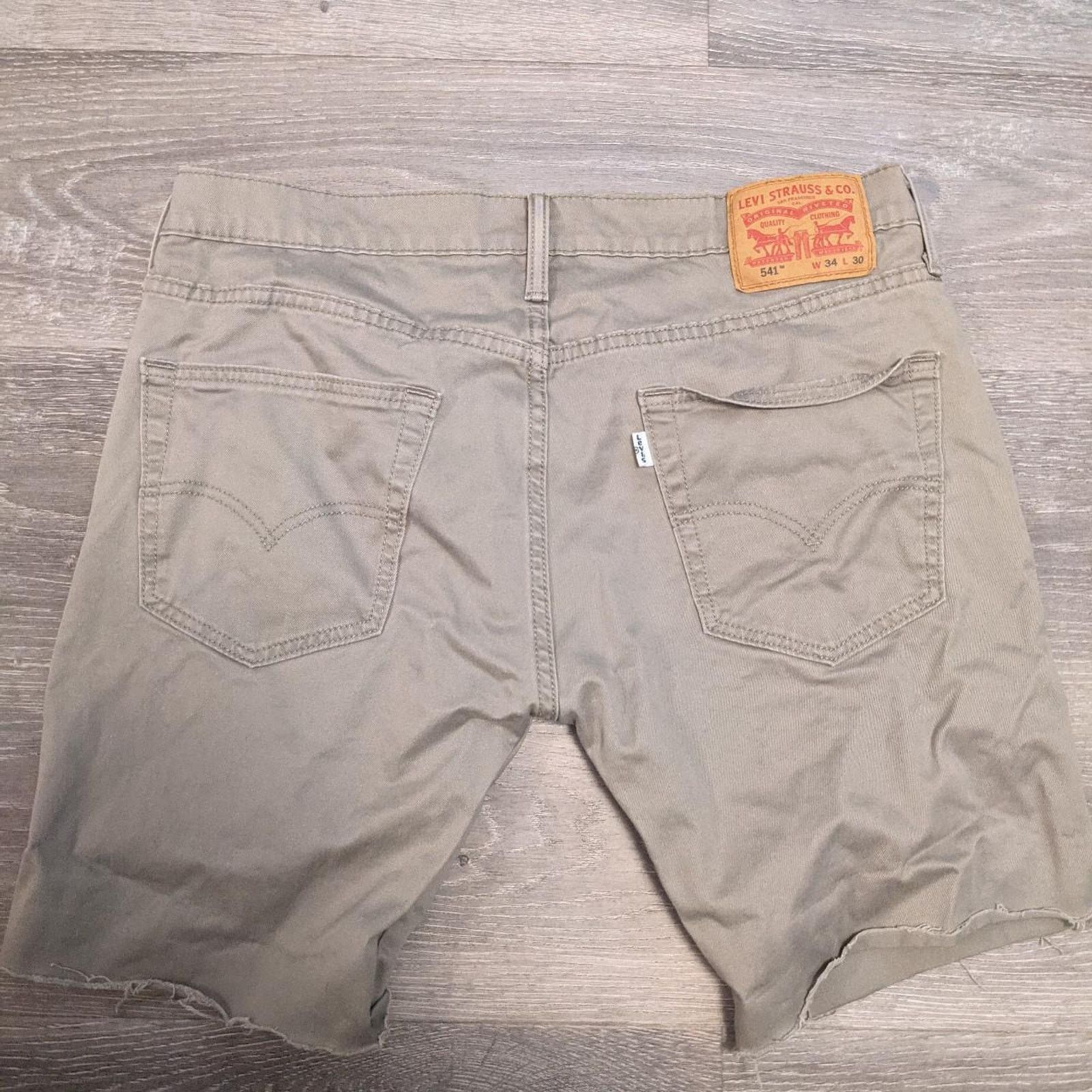 Levi's Levis 542 Cutoff Denim Shorts Size US 34 / EU 50 - 1 Thumbnail